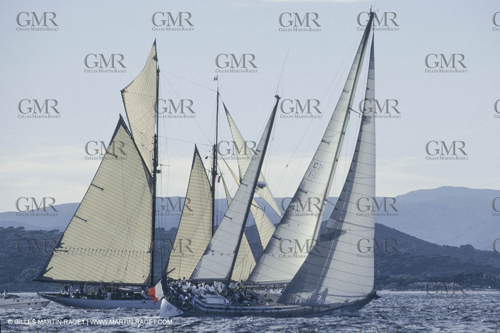 Sailing, Classic yachts (for yacht names check keywords)