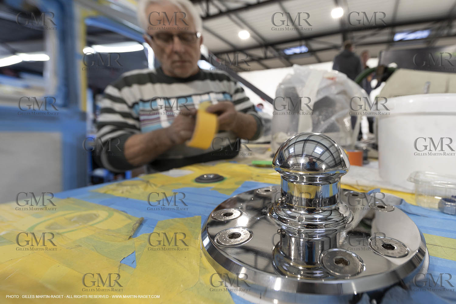 29 10 2018, La Grande Motte (FRA,30), Chantier Gunboat, construction du Gunboat 68, montage pied de mât rotatif