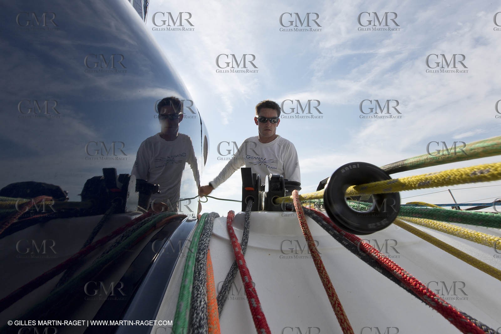 05 07 2012 - New York (USA) - Ocean Krys Race - Speed runs in fornt of NY city