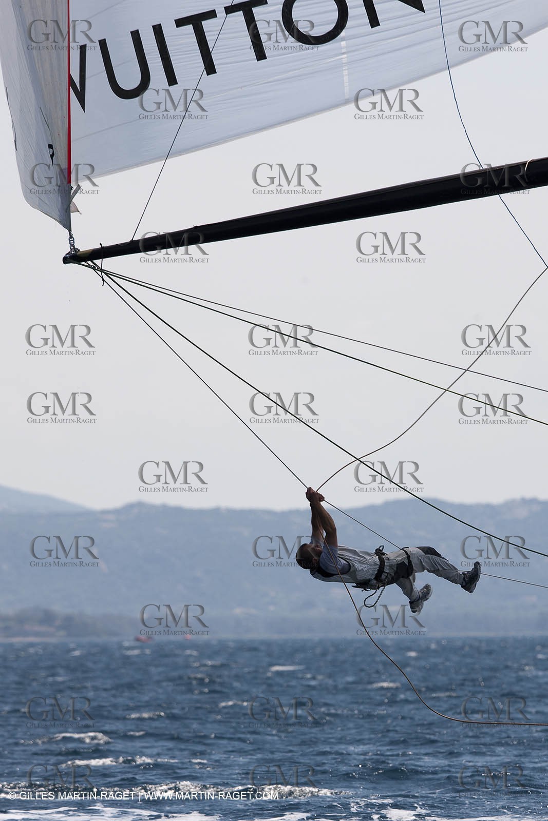 19 05 2010 - La Maddalena (ITA, Sardinia) Louis Vuitton Trophy - BMW ORACLE Racing - Training