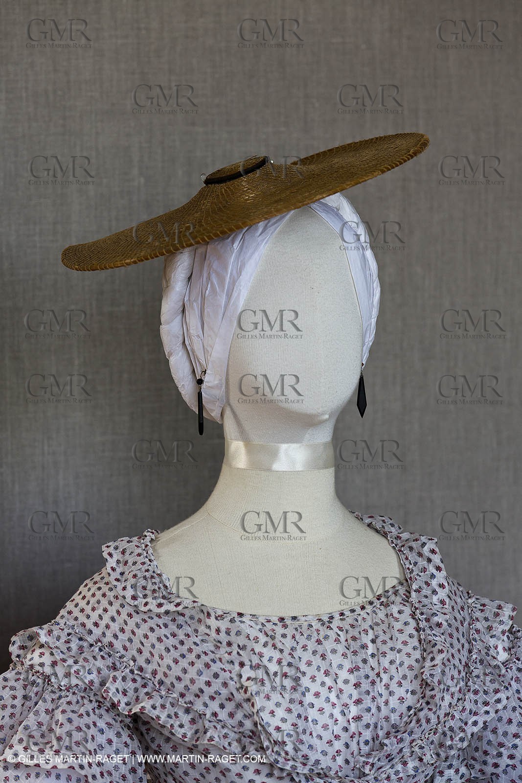 06 07 2012, Toulon (FRA,83), Villa Rozemaine, exhibition 'Fashion Dresses