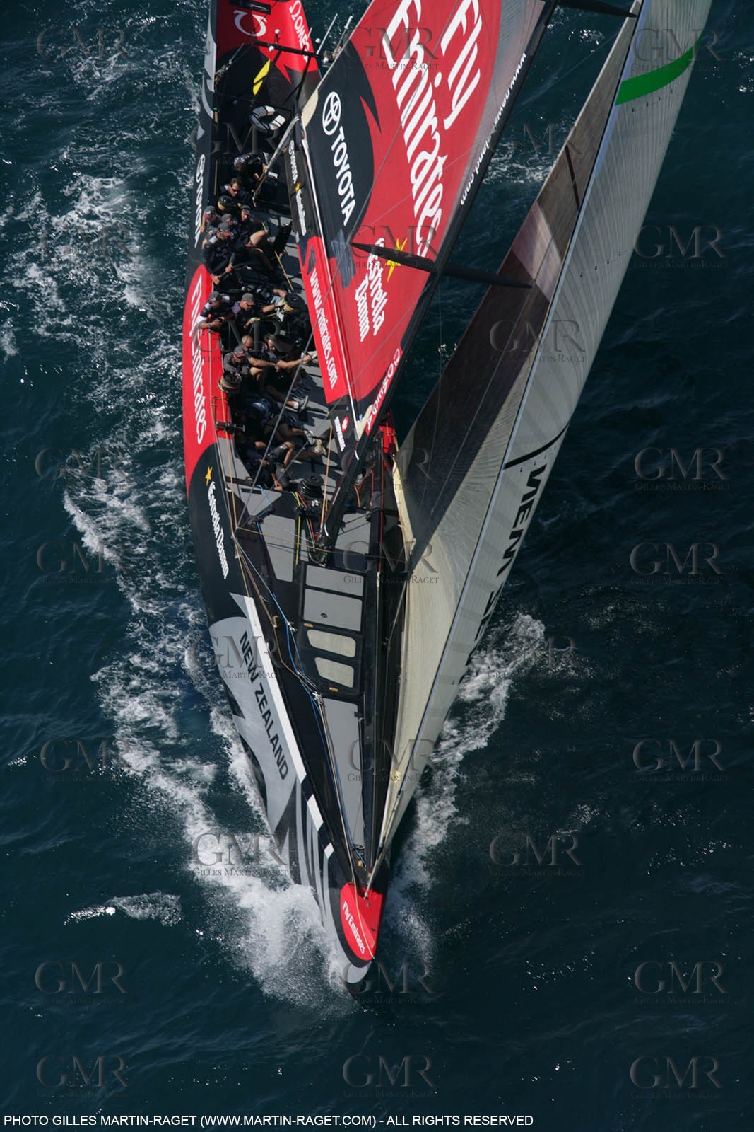 09 05 2007-Valencia (Spain)- 32nd America's Cup - Louis Vuitton Cup - RR2 - Day 11 - BMW ORACLE Racing