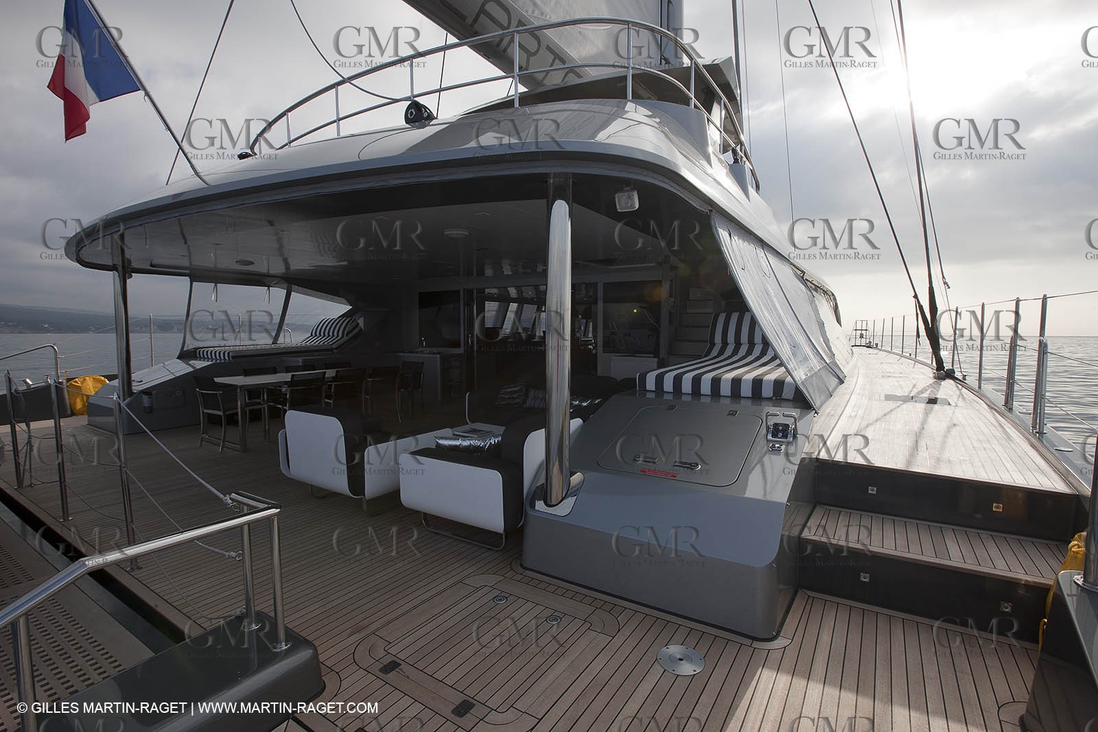 25 02 2011 - La Ciotat (FRA,13) - Super Yachts - Chantier H2X - Cartouche