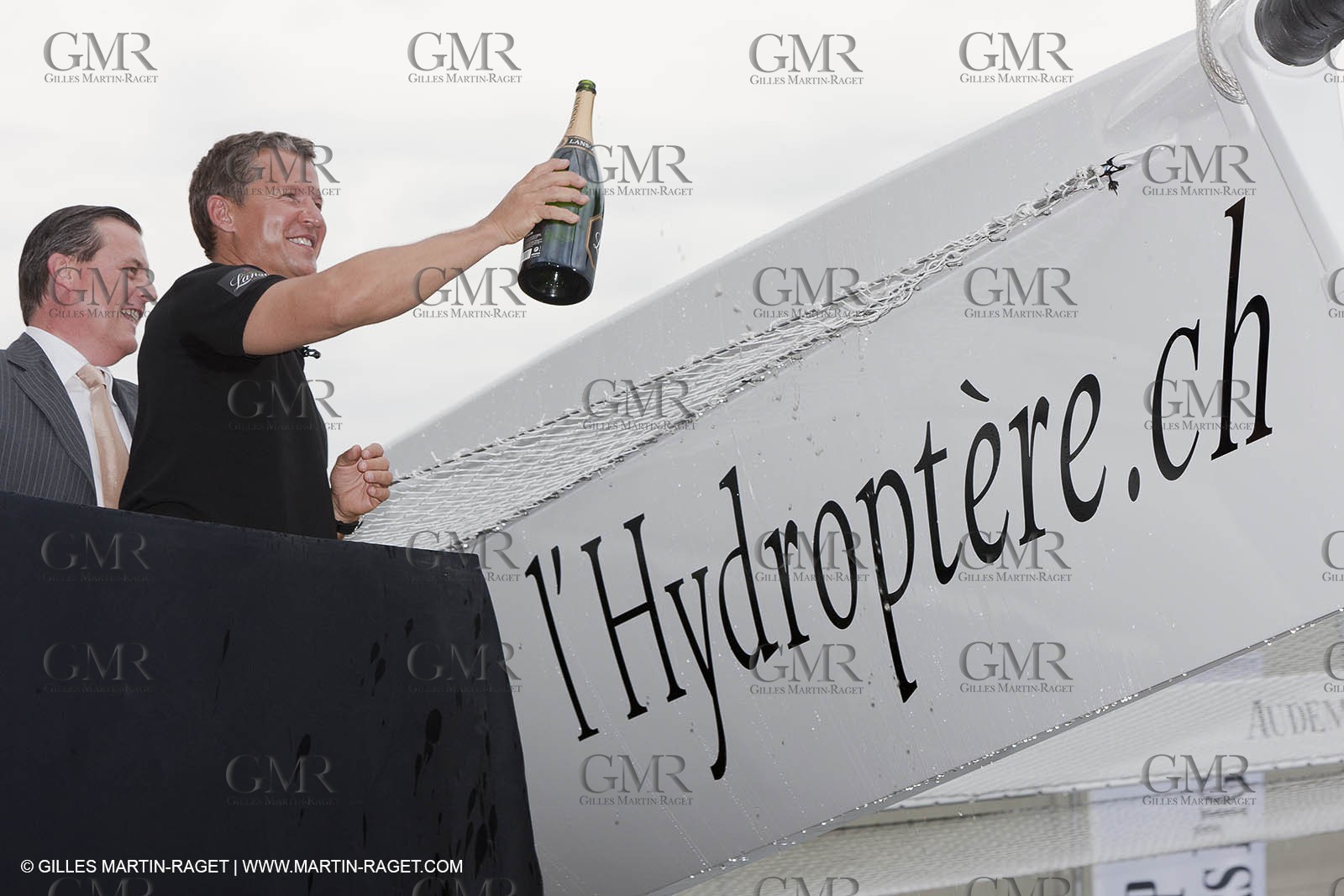 23 08 2010 - Ecublens (SUI) - L'Hydroptère.CH - Project launch : Patrick Aebischer (EPFL) Thierry Lombard (Banque Lombard-Odier), Alain Thébault, Philippe Merk (Audemard Piguet)