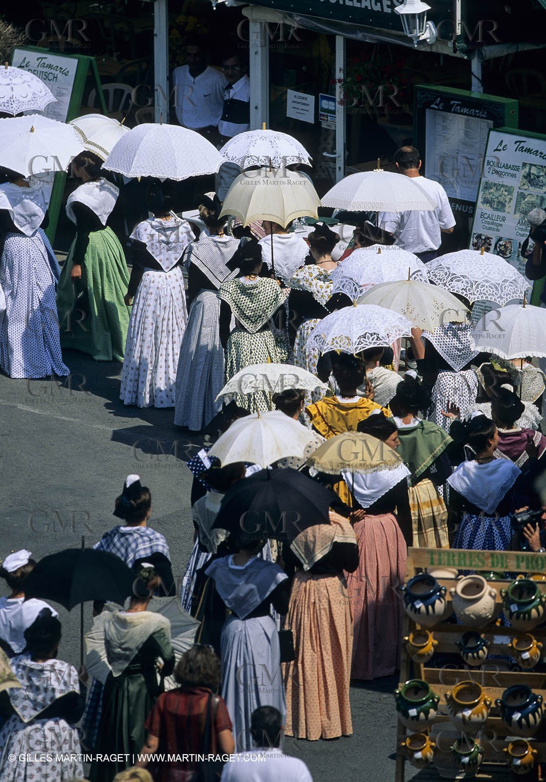 Arles (FRA,13) - Costume from Arles Fest
