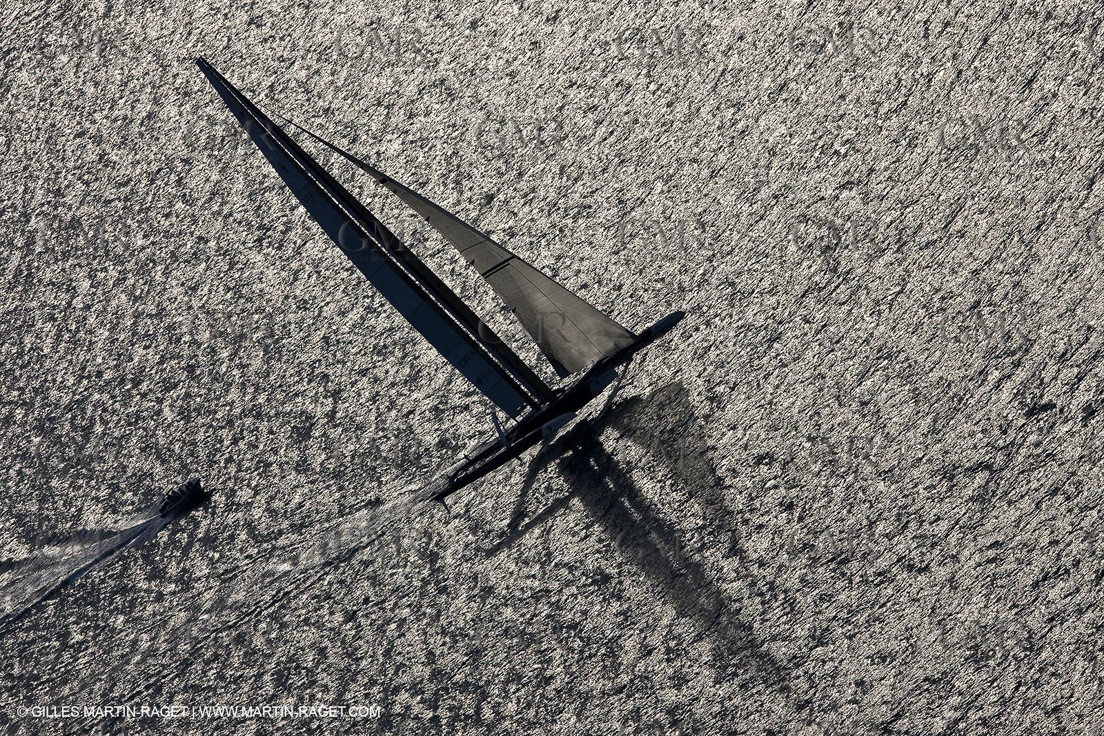 11 02 2010 - Valencia (ESP) - 33rd America's Cup - BMW ORACLE Racing - Day off 2