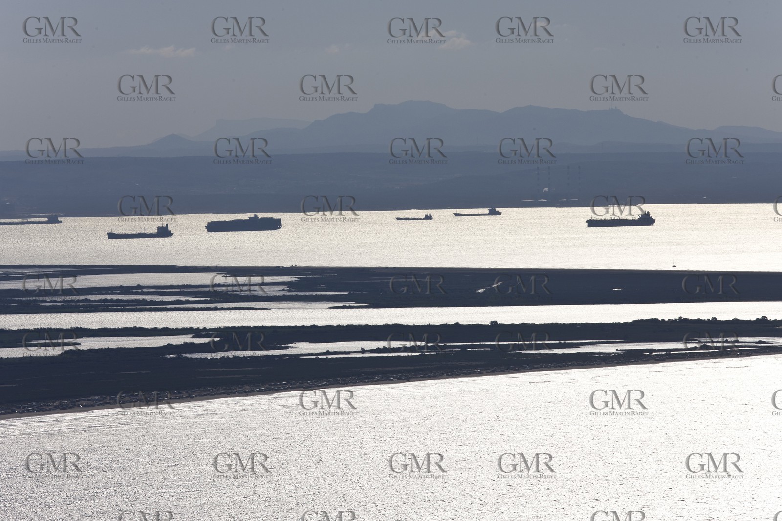 14 07 2008 - french coast in Fos gulf and Port de Bouc area