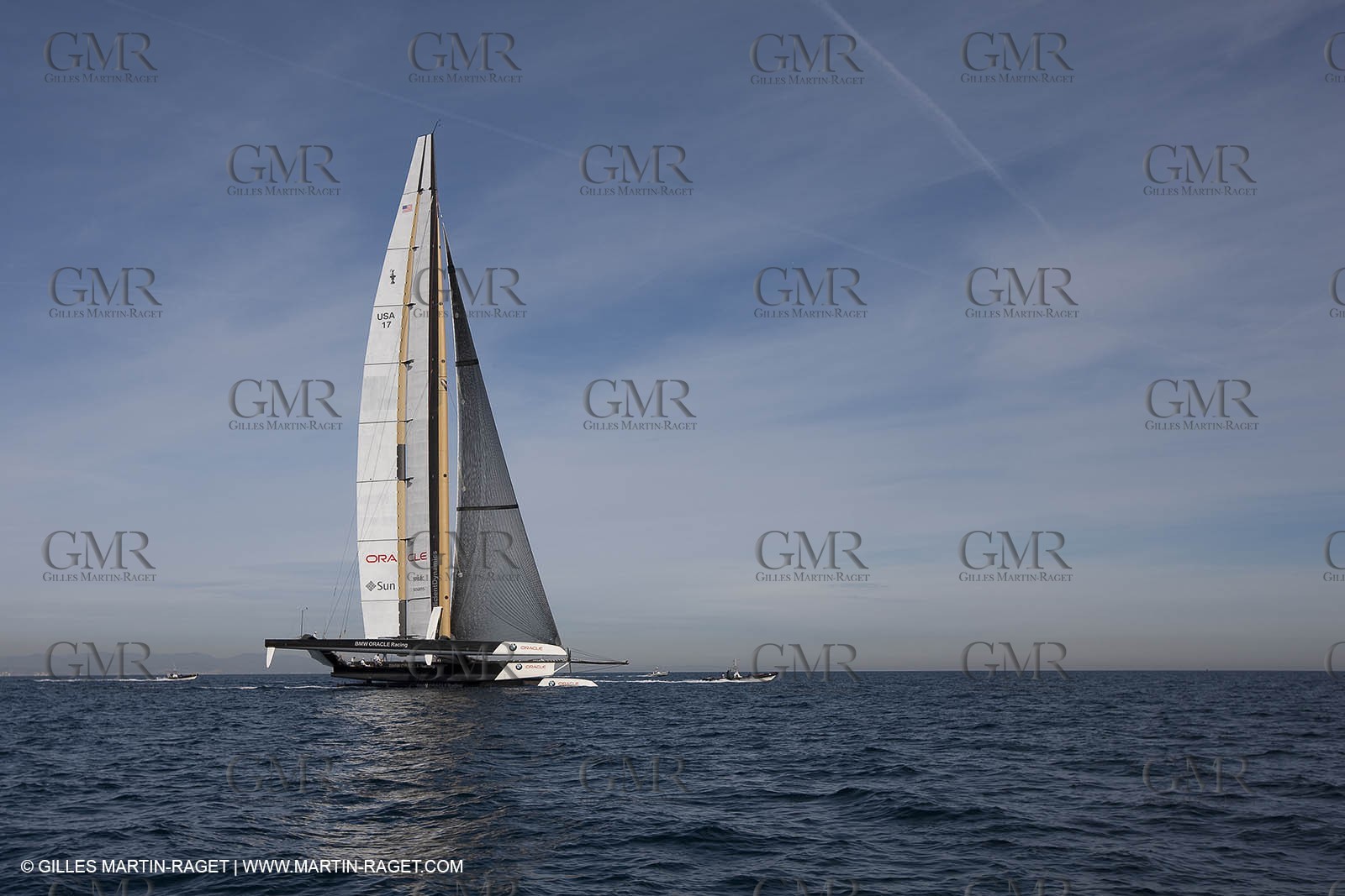 19 01 2010 - Valencia (ESP) - 33rd America's Cup - BMW ORACLE Racing - Boat preparation