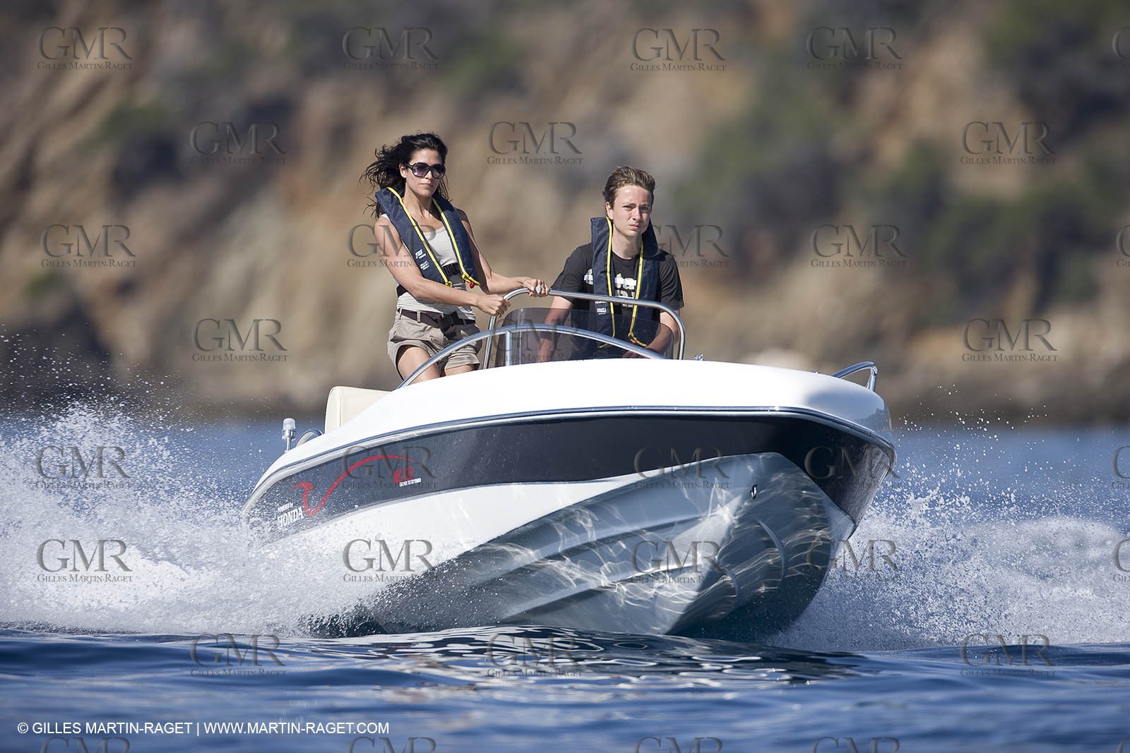 Motor boat running