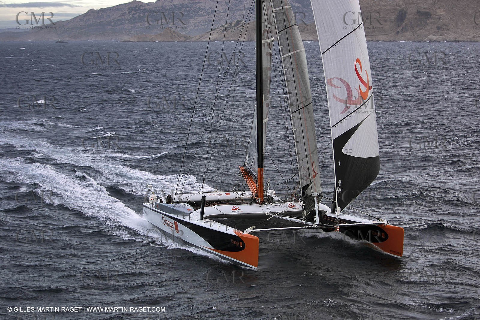 Orange II - 2004 Mediterranée Record - Start off Marseilles