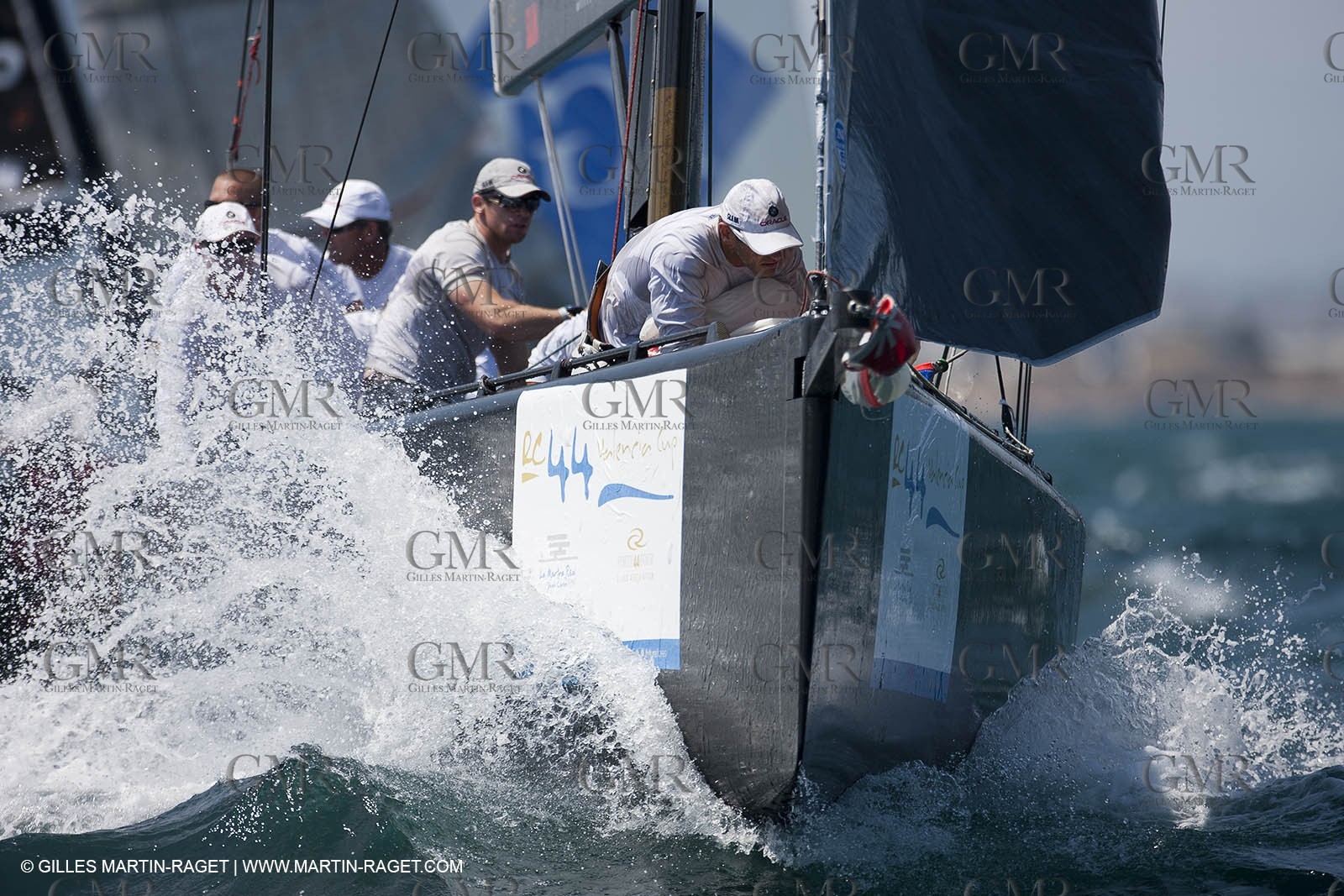 31 07 2010 - Valencia (ESP) - BMW ORACLE Racing - RC 44 Valencia Cup - fleet racing - Day 2