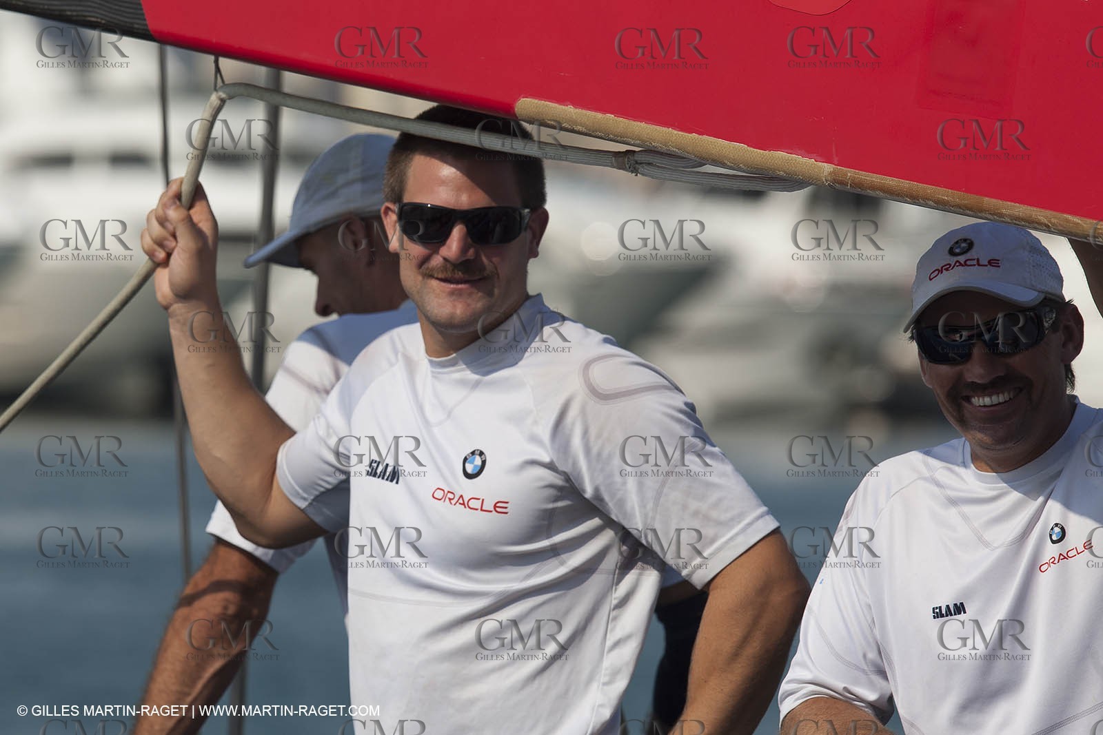 21 11 2010 - Dubai (UAE) - Dubai Louis Vuitton Trophy -  Round 2 - BMW ORACLE Racing