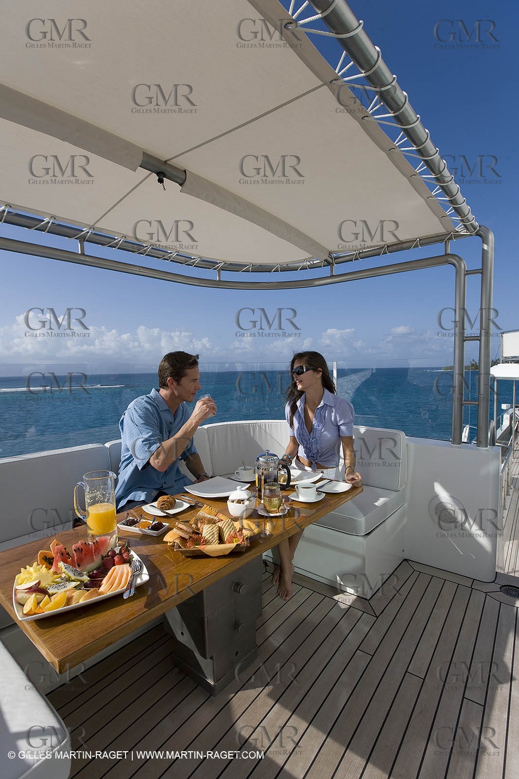 01 02 2008 - San Blas Archipelago (Panama) - Motor Yacht Senses