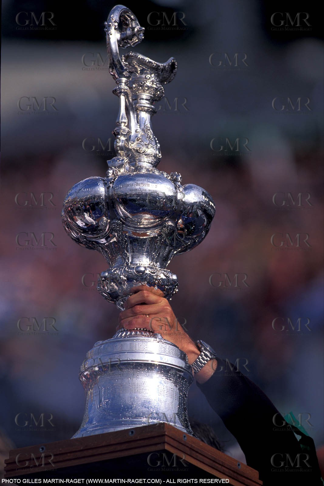 America's Cup, Auckland 2000