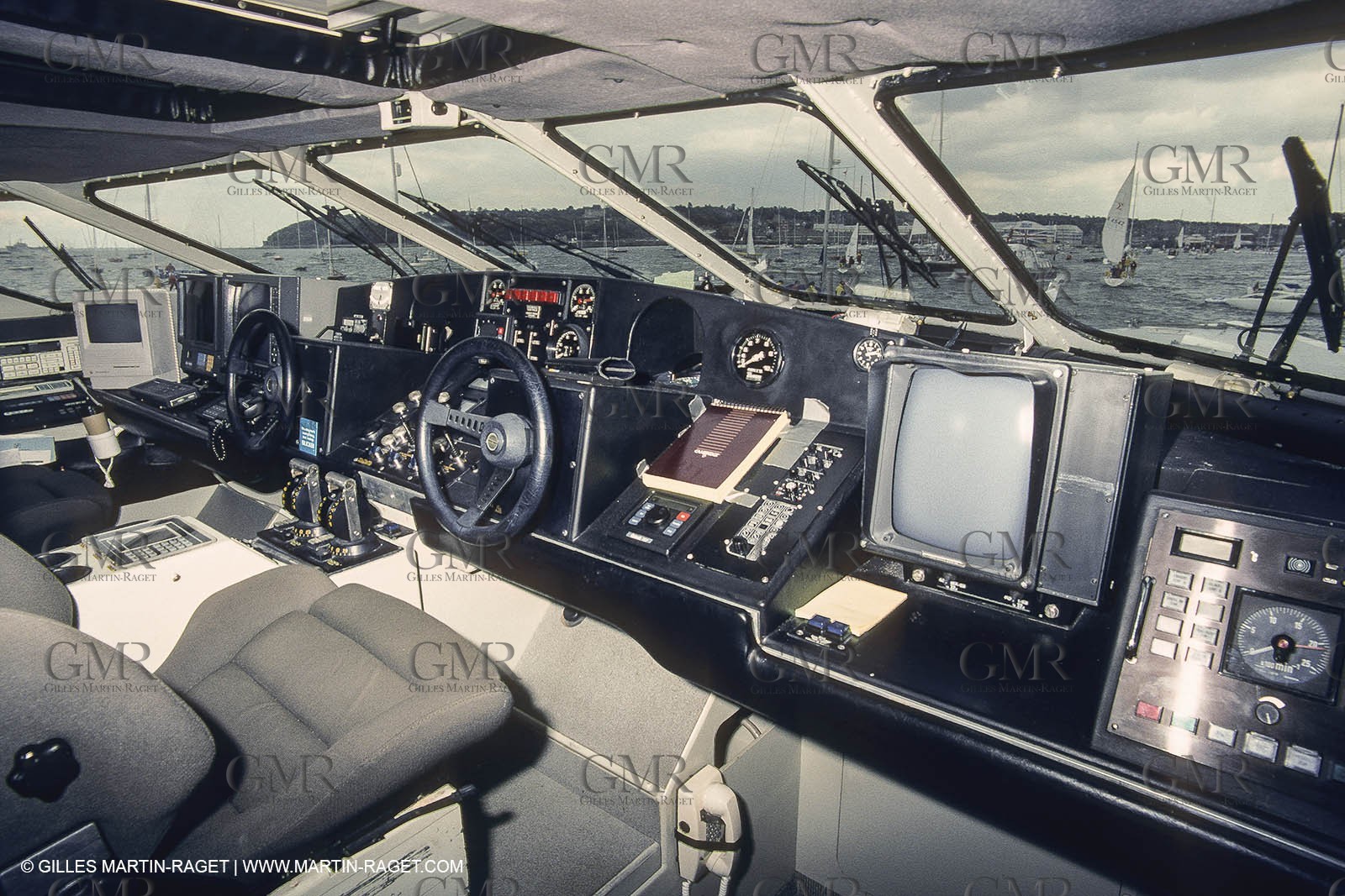 Powerboat Atlantic Crossing record attempt, Tom Gentry, Gentry eagle