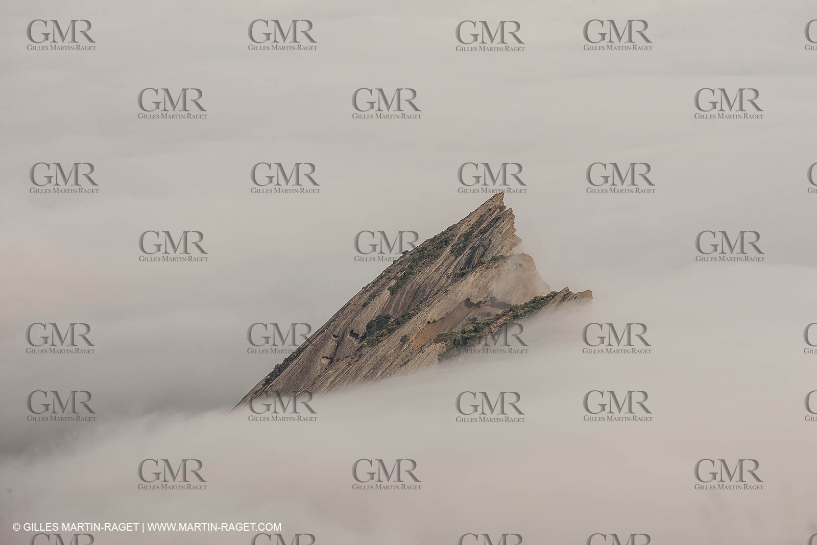 18 07 2012 - La Ciotat (FRA ) - Unusual foggy conditions