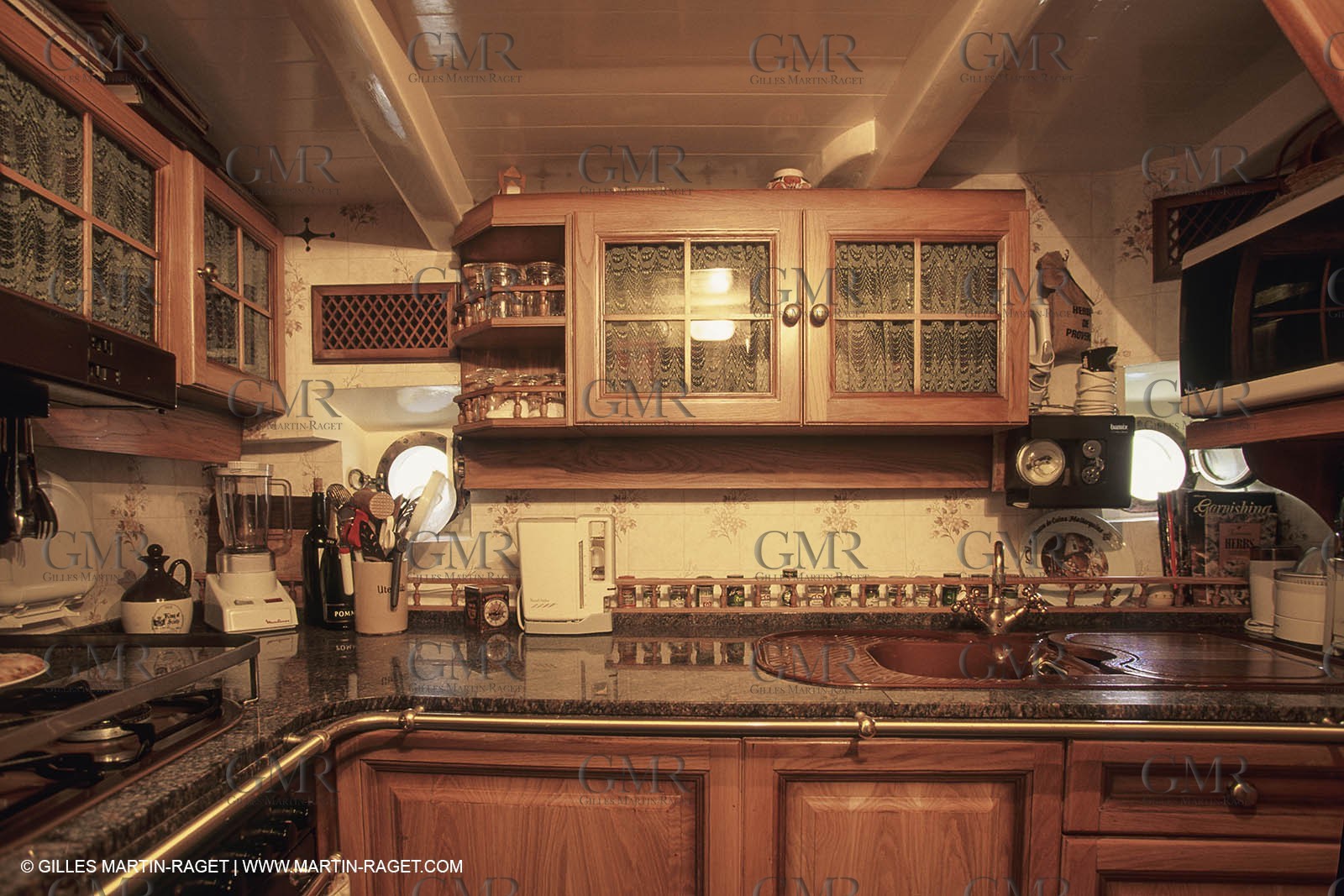 Classic Yachts, Classic Motor yachts