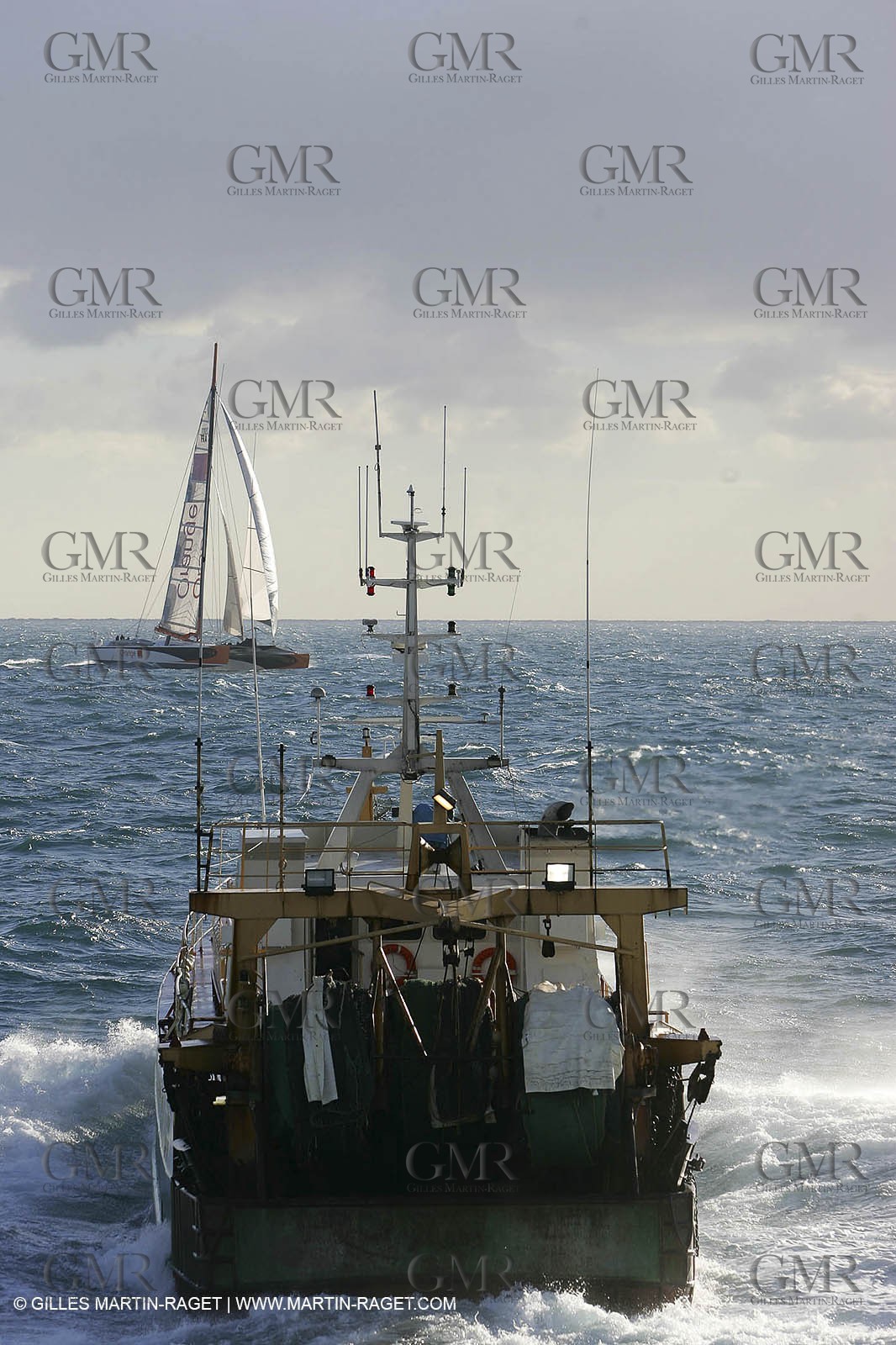 Orange II-2005 Jules Verne Trophy-Start from Ushant