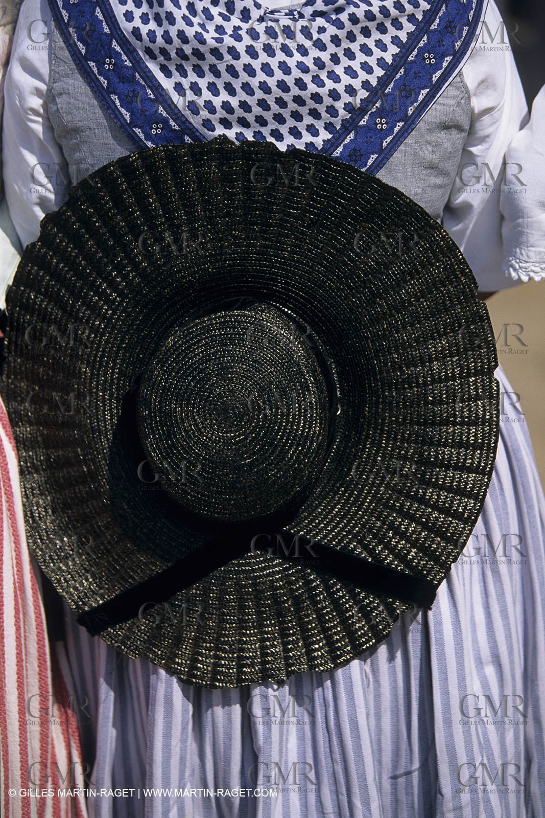 Marseille (FRA), fishermen fest for St Esteve anniversary
