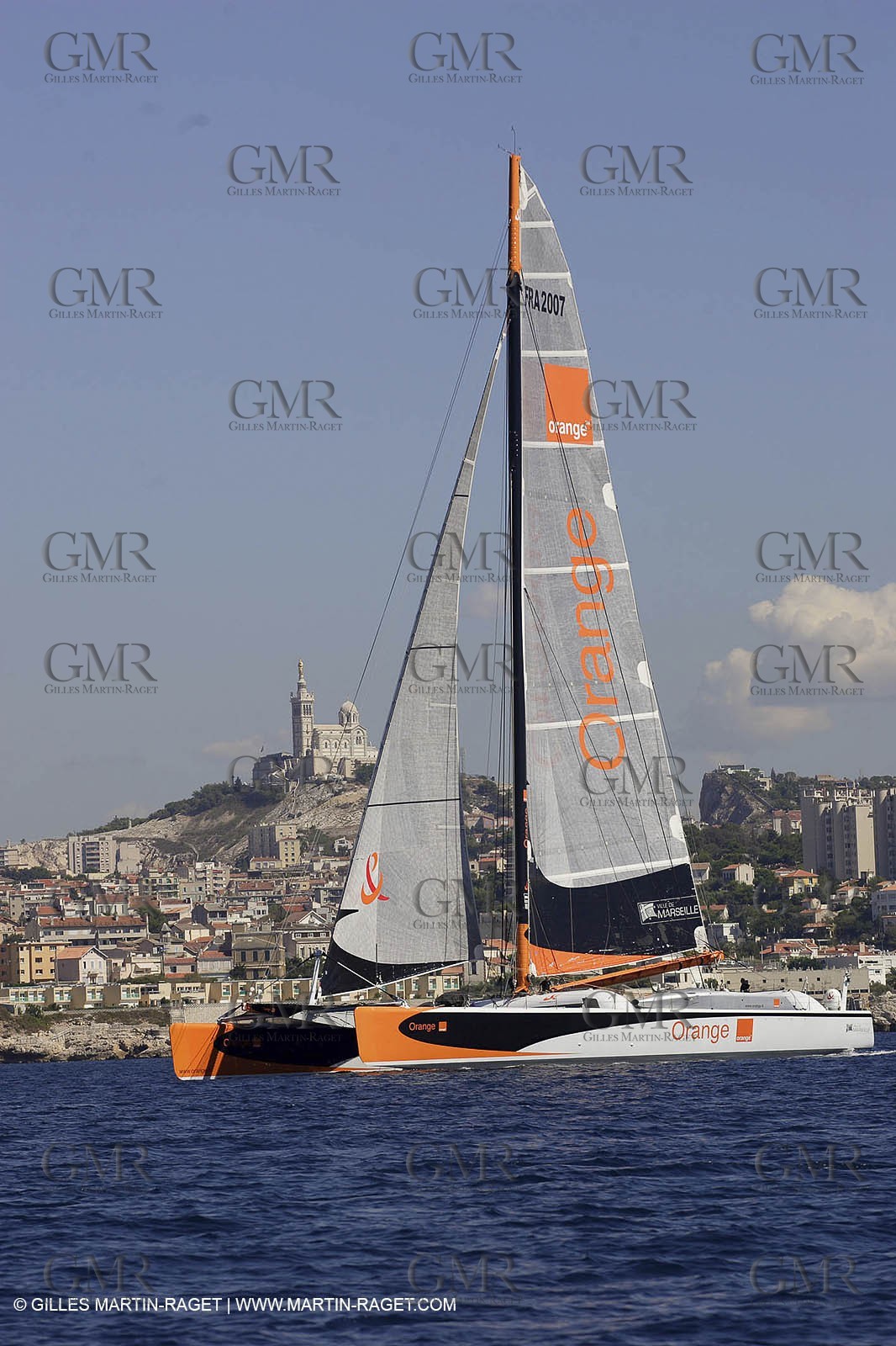Orange II - 2004 Mediterranée Record - arrival at Marseille