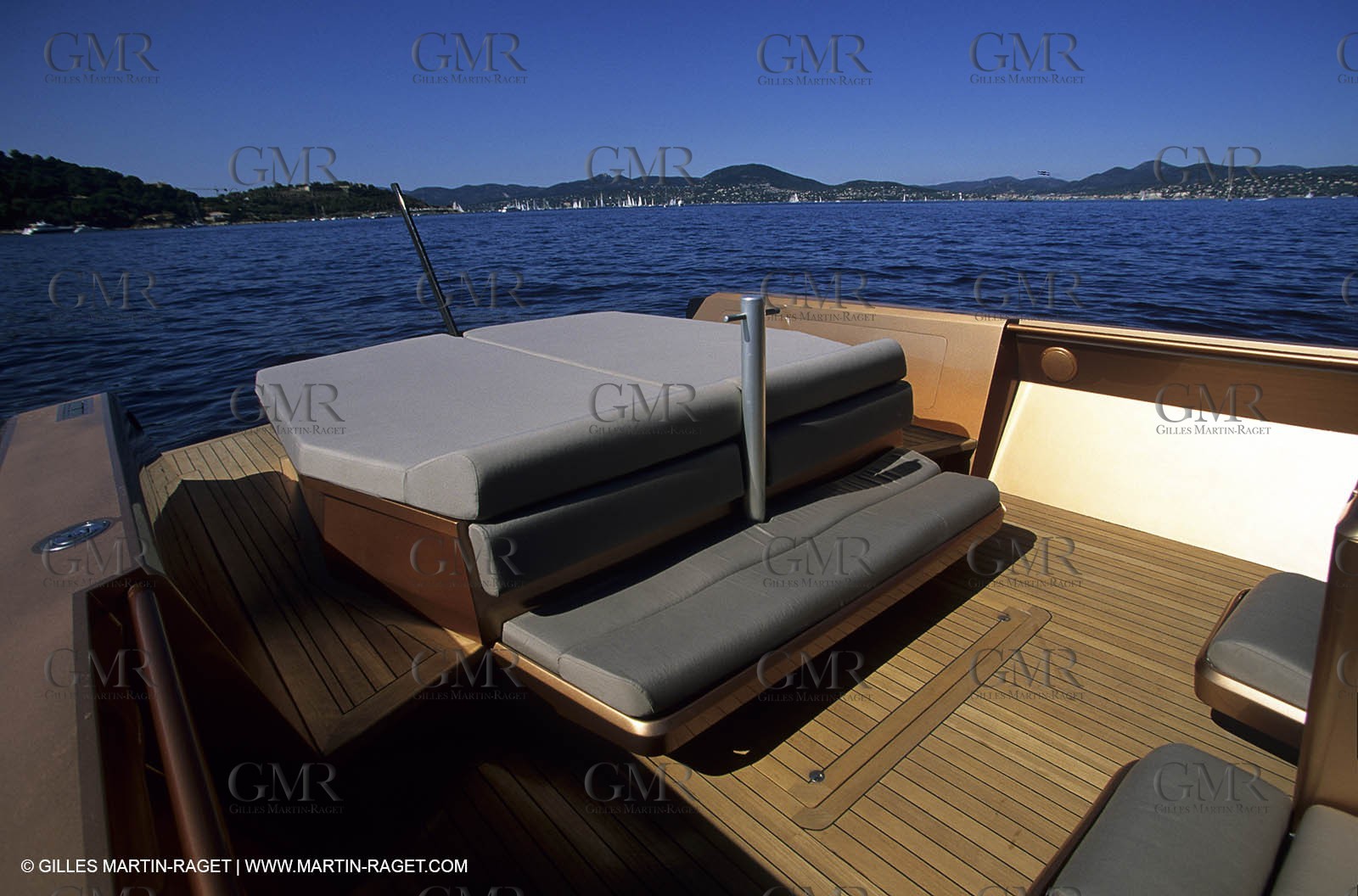 Sail - Cruising - Deck