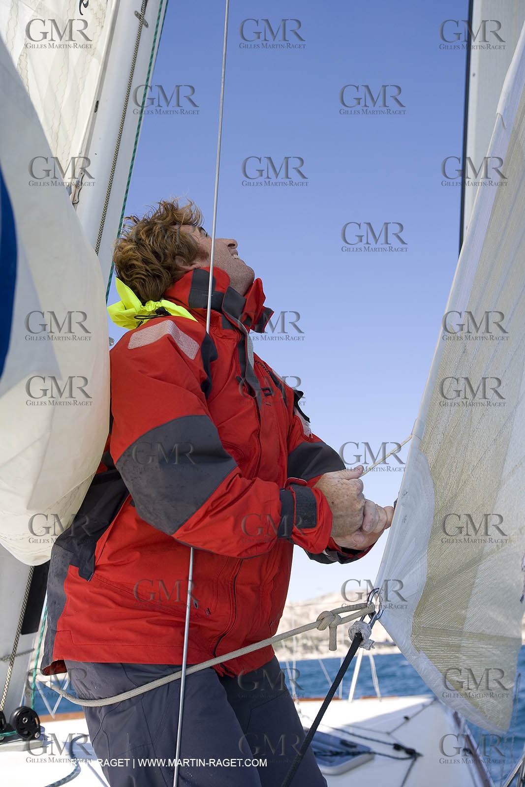 28 09 2007 - Marseille (FRA, 13) - Aigle Marine weather clothing showed in action by salors Marc Emig et Luce Molinier
