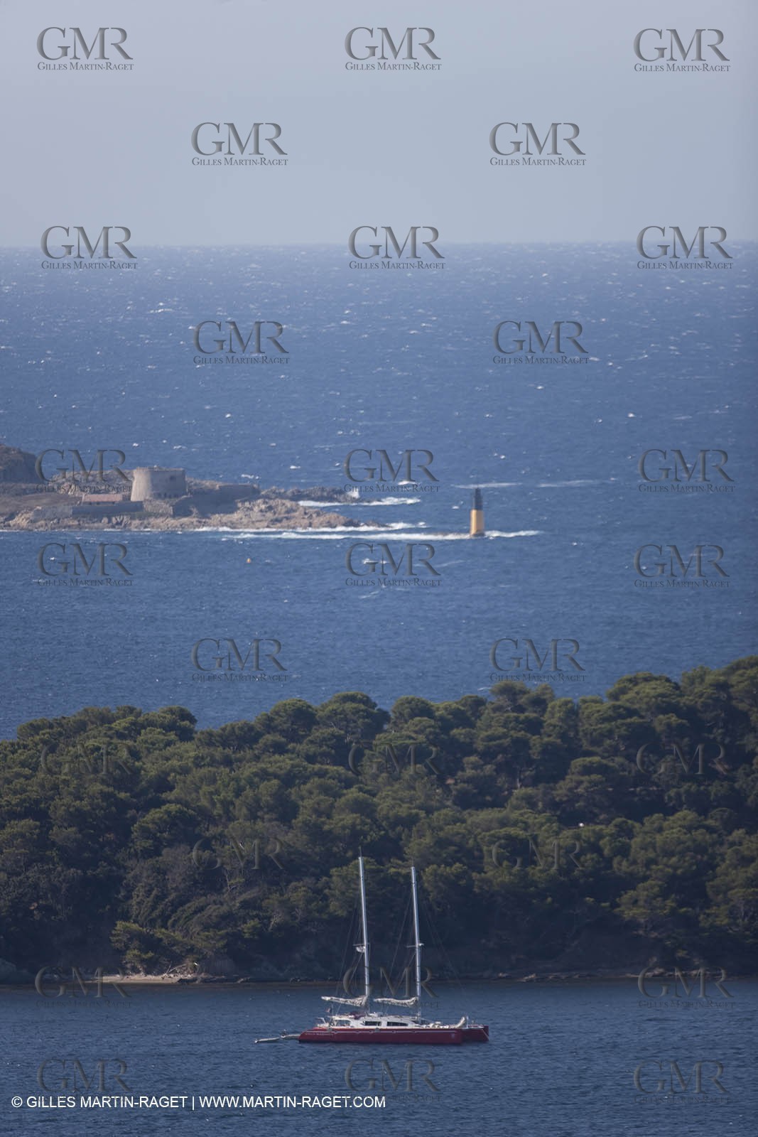 05 09 2009 - Hyères (FRA, 83) Hydroptère beat the overal sailing speed record with a run at 51,36 knts ( subjet to ratification by WSSRC)