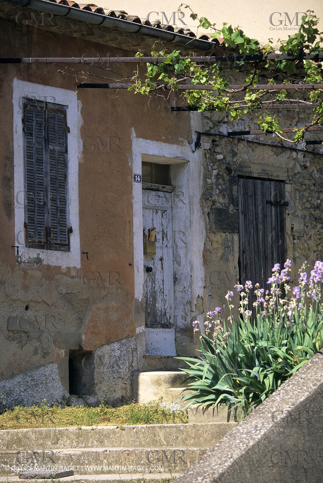 France, Provence, Luberon, Carrières d'ocre près d'Apt, ocher stone pit near Apt