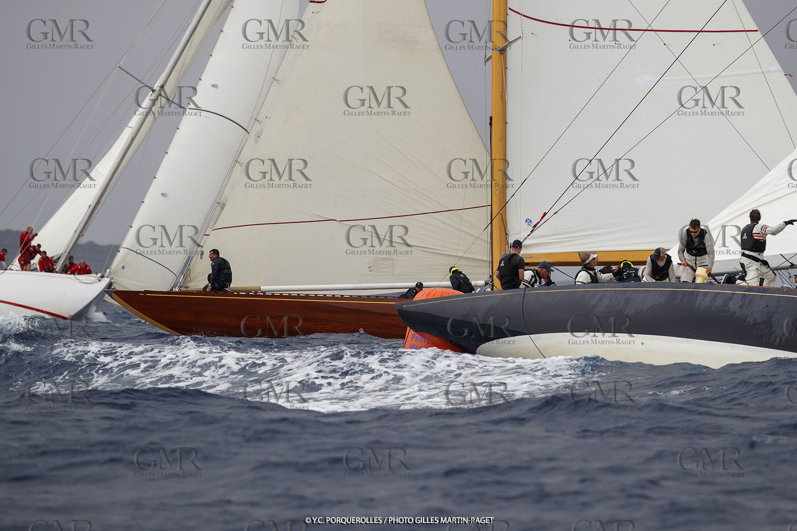 19 06 2024, Porquerolles Island (FRA), Championnat du monde des 12 m JI 2024, Race Day 1