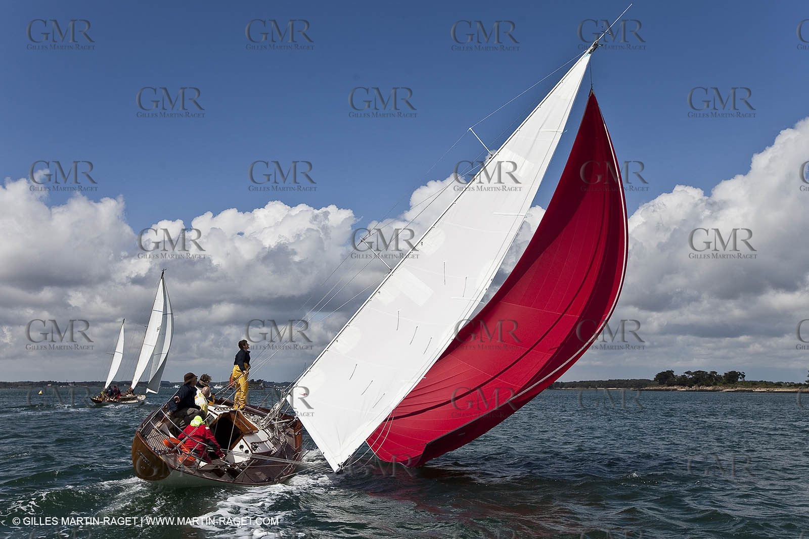 01-05-10 - Le Bono (FRA,56) - Regate Classique -Acteia II - Maica