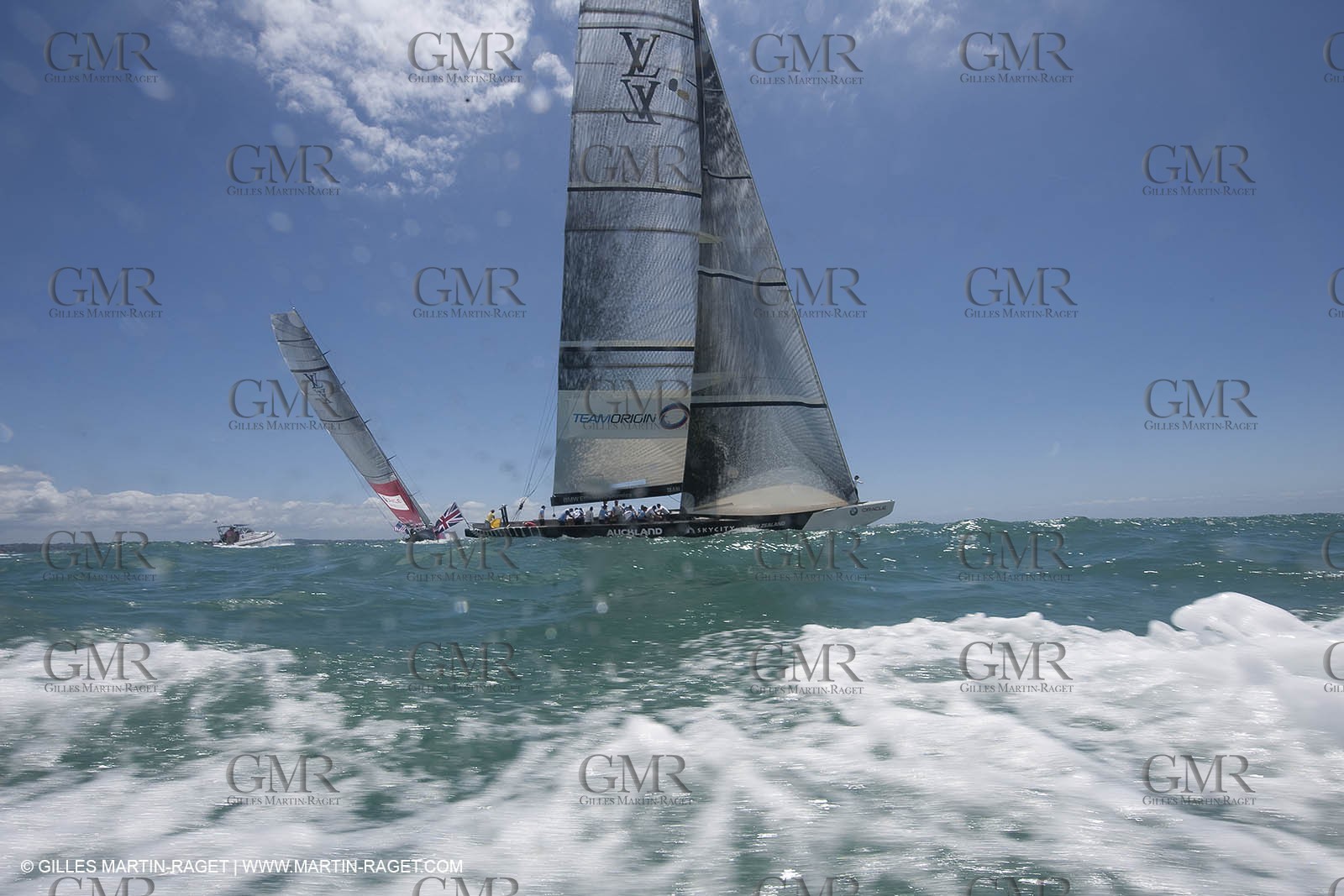 29 01 2009 - Auckland (NZL) -  Louis Vuitton Pacific Series - BMW ORACLE Racing - Training