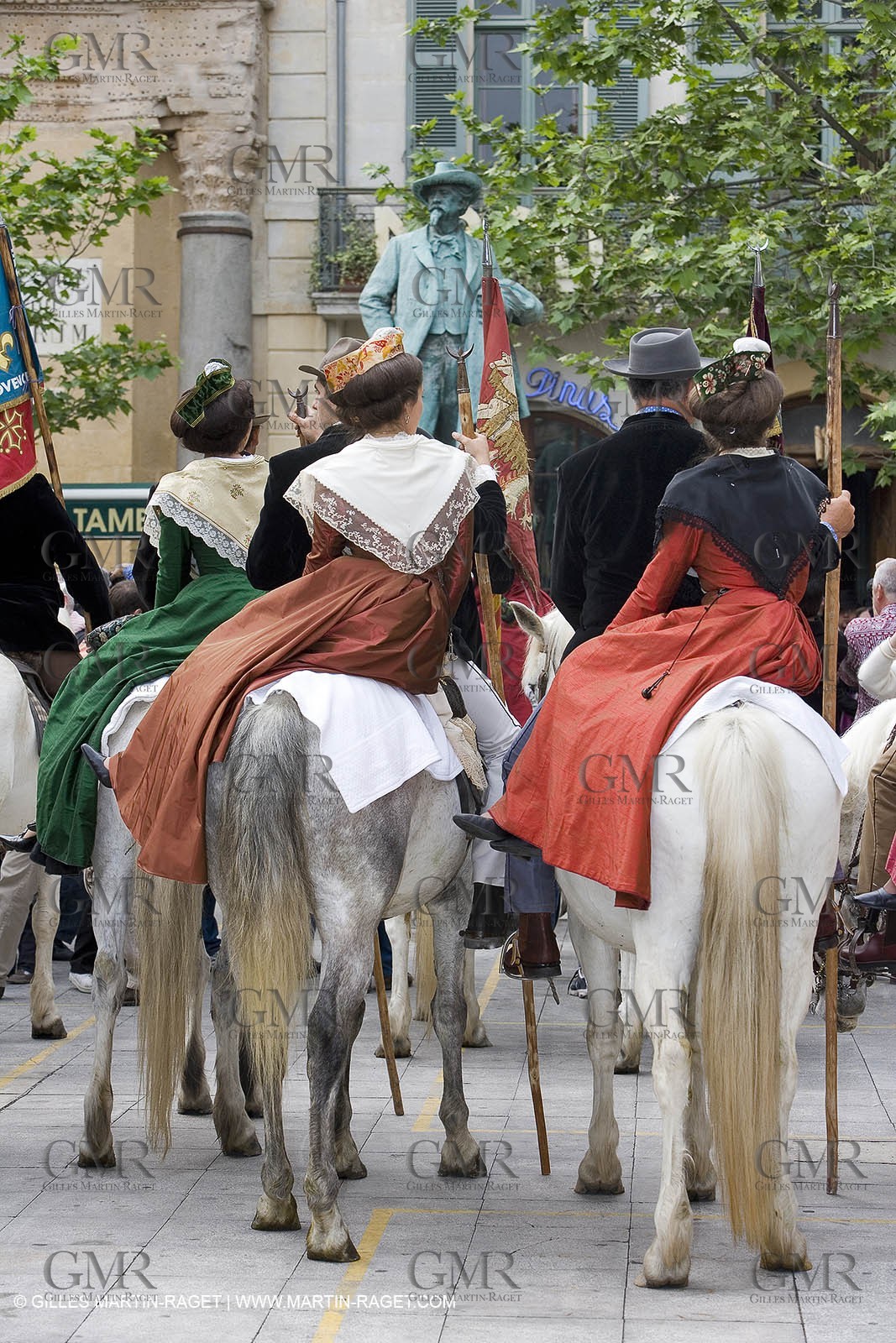 Arlésiennes in costume - Gardians (cow-boys) celebration - Arles