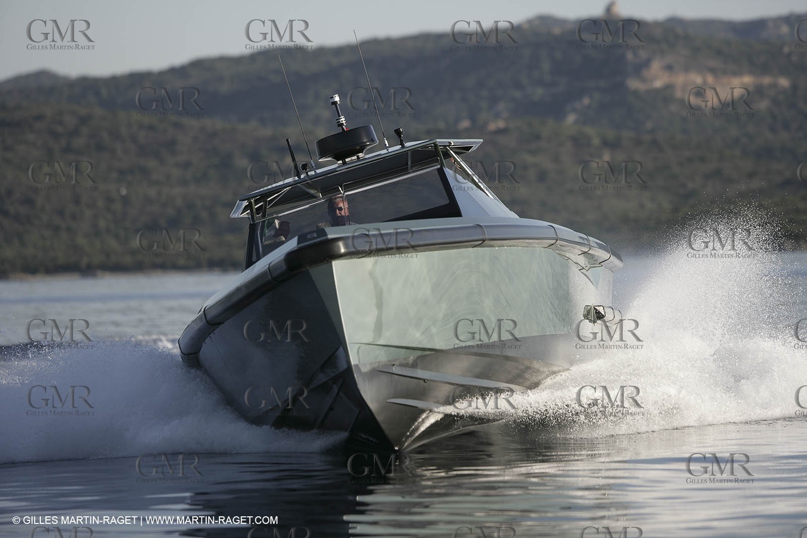 16 07 2007 - Portisco (Italie, Sardaigne) - Wally Power 47, 2007 version