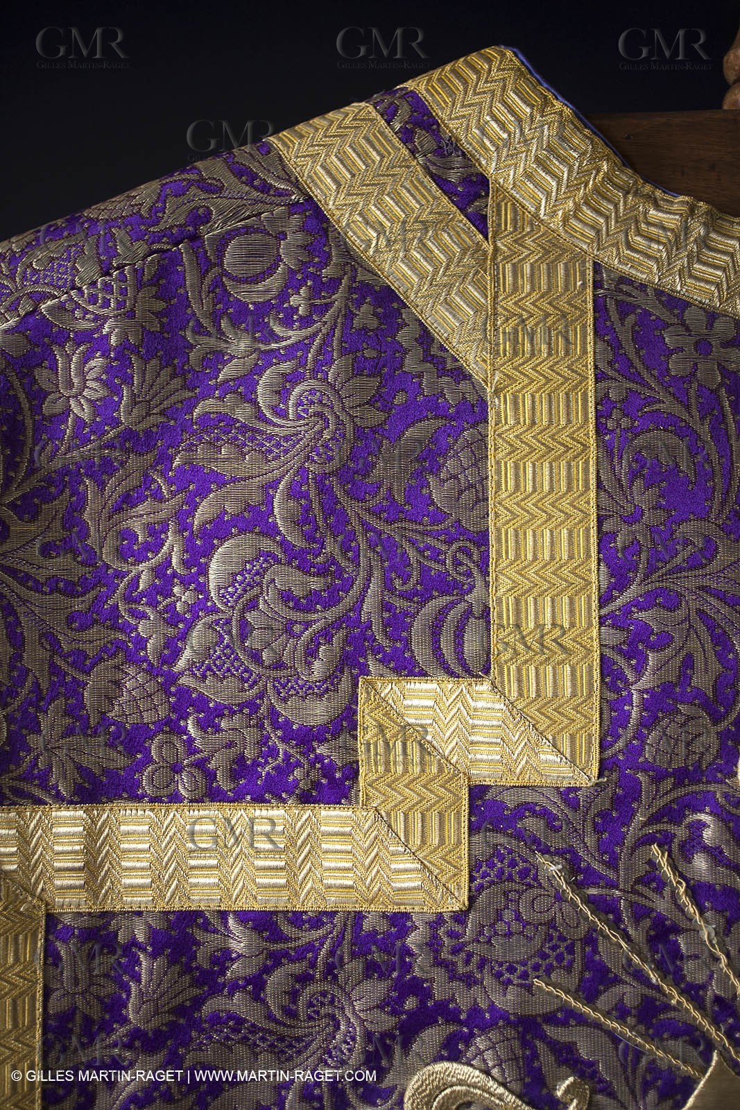 04 02 2013 - Marseille(FRA,13), Notre Dame de la Garde, liturgical clothing