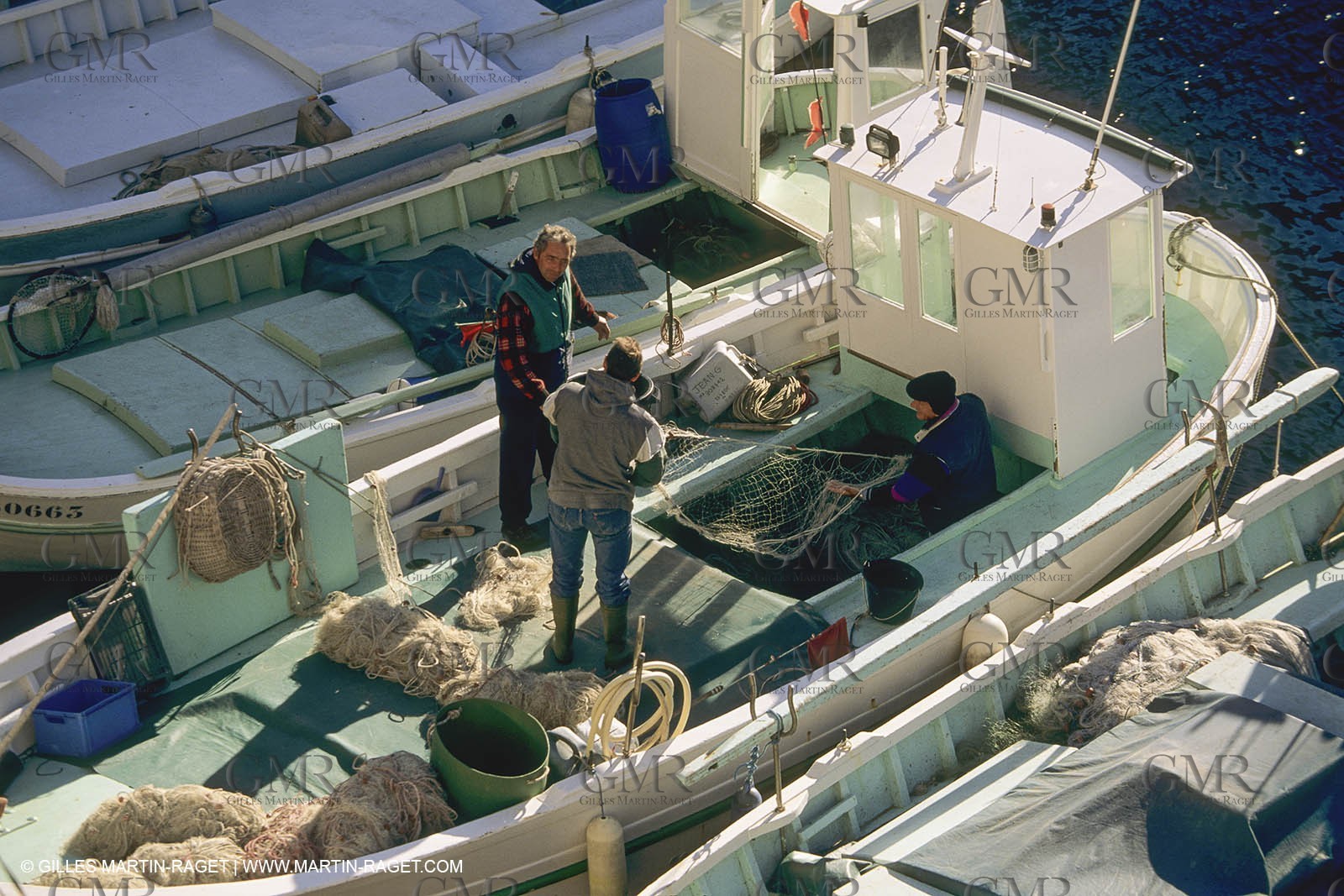 Pêche, barques, pointus, pêcheurs