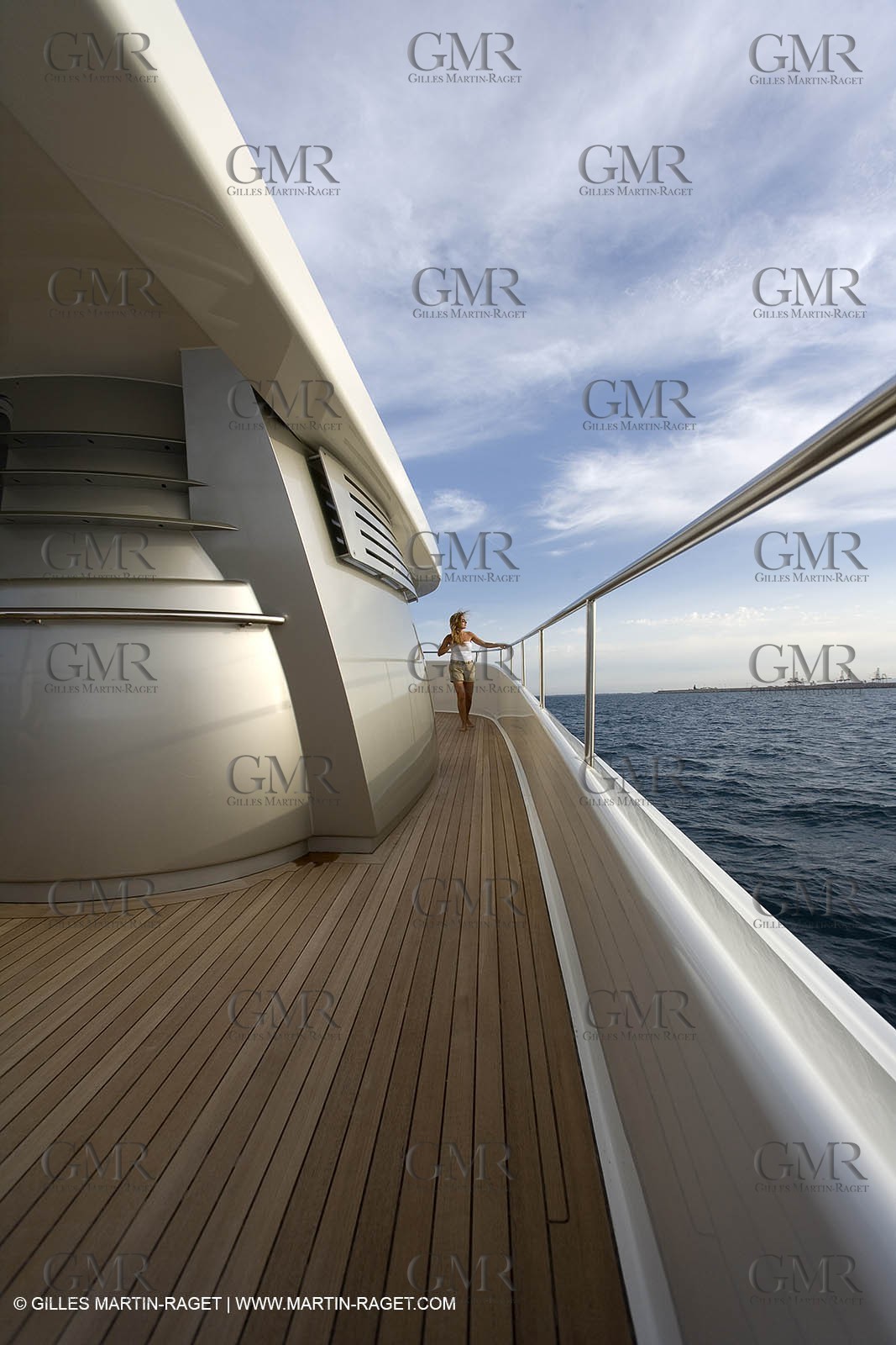 11 06 2007 - Valencia (Spain) - Super Yacht Catamaran Bradley, Gilles Vaton design built by H2X in la Ciotat (France)