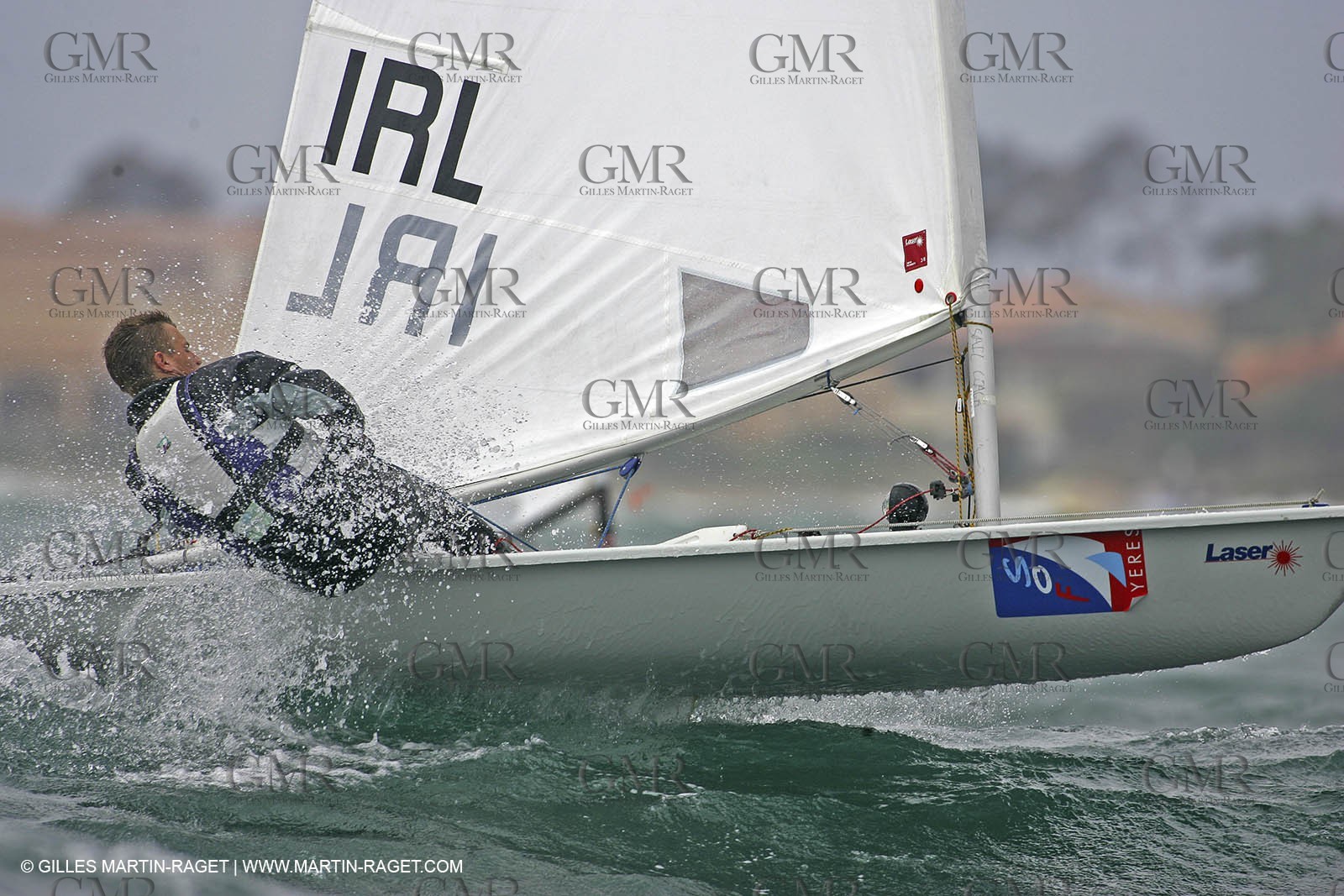 Semaine Olympique Française de Voile 2005 - Jour 1 - Laser
