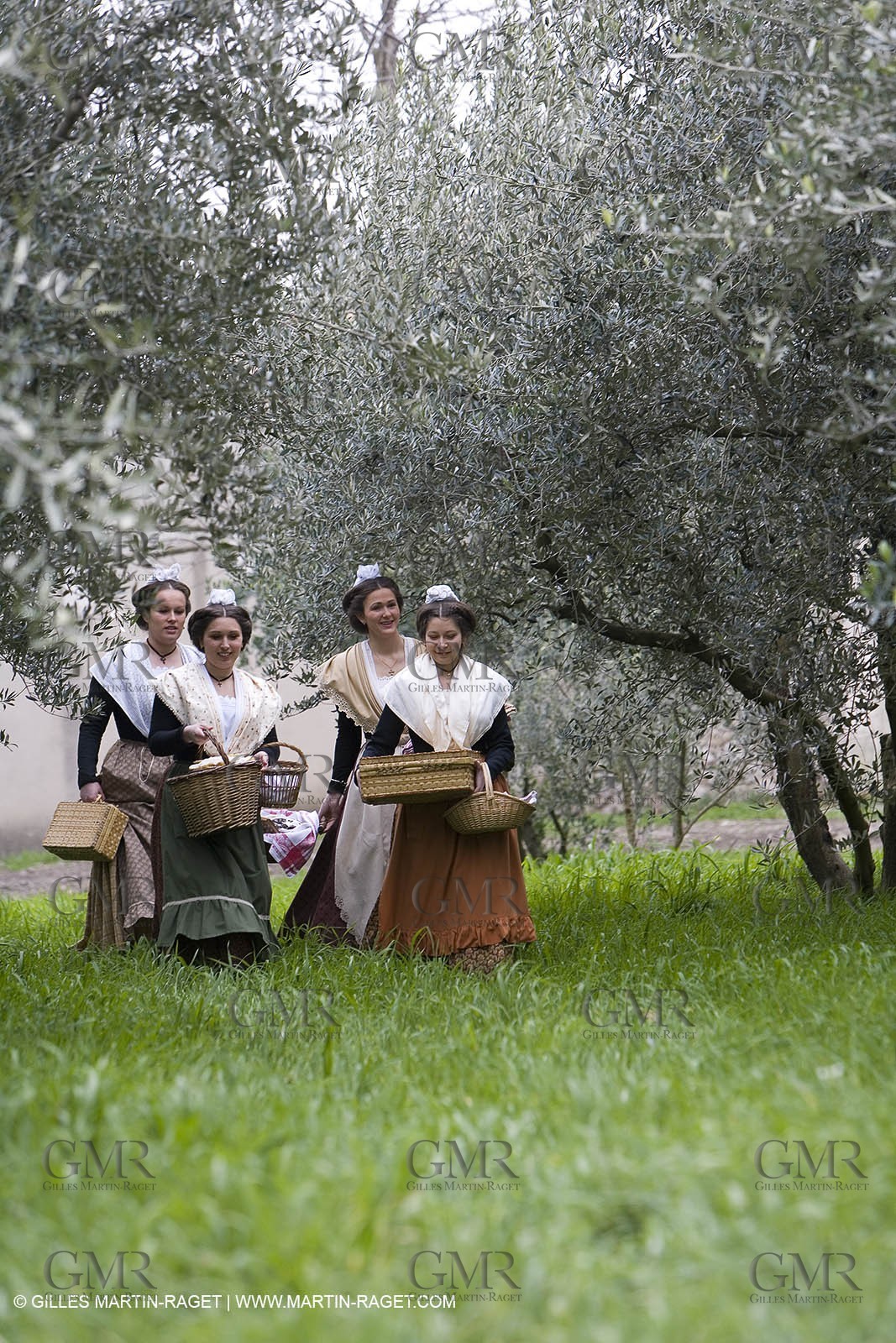 18 02 2007 - Saint Rémy de Provence - Queen of Arles in the Alpilles