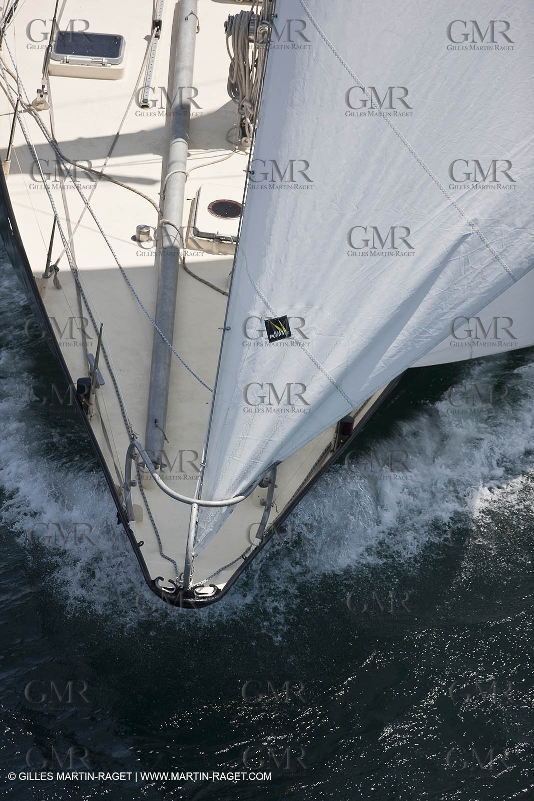 19 05 2010- Lorent- (FRA,56)  -  Pen Duick III