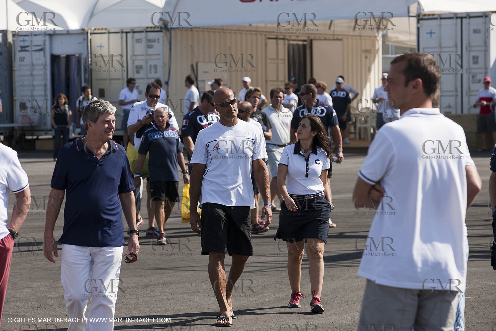 21 11 2010 - Dubai (UAE) - Dubai Louis Vuitton Trophy -  Round 2 - BMW ORACLE Racingg Vs Emirates Team New Zealand