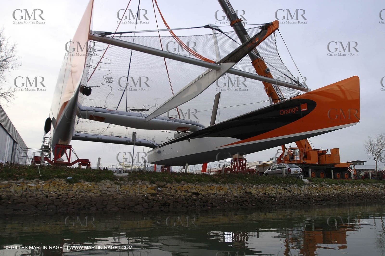 Vannes - Multiplast Boatyard - Orange II 1st go in the water