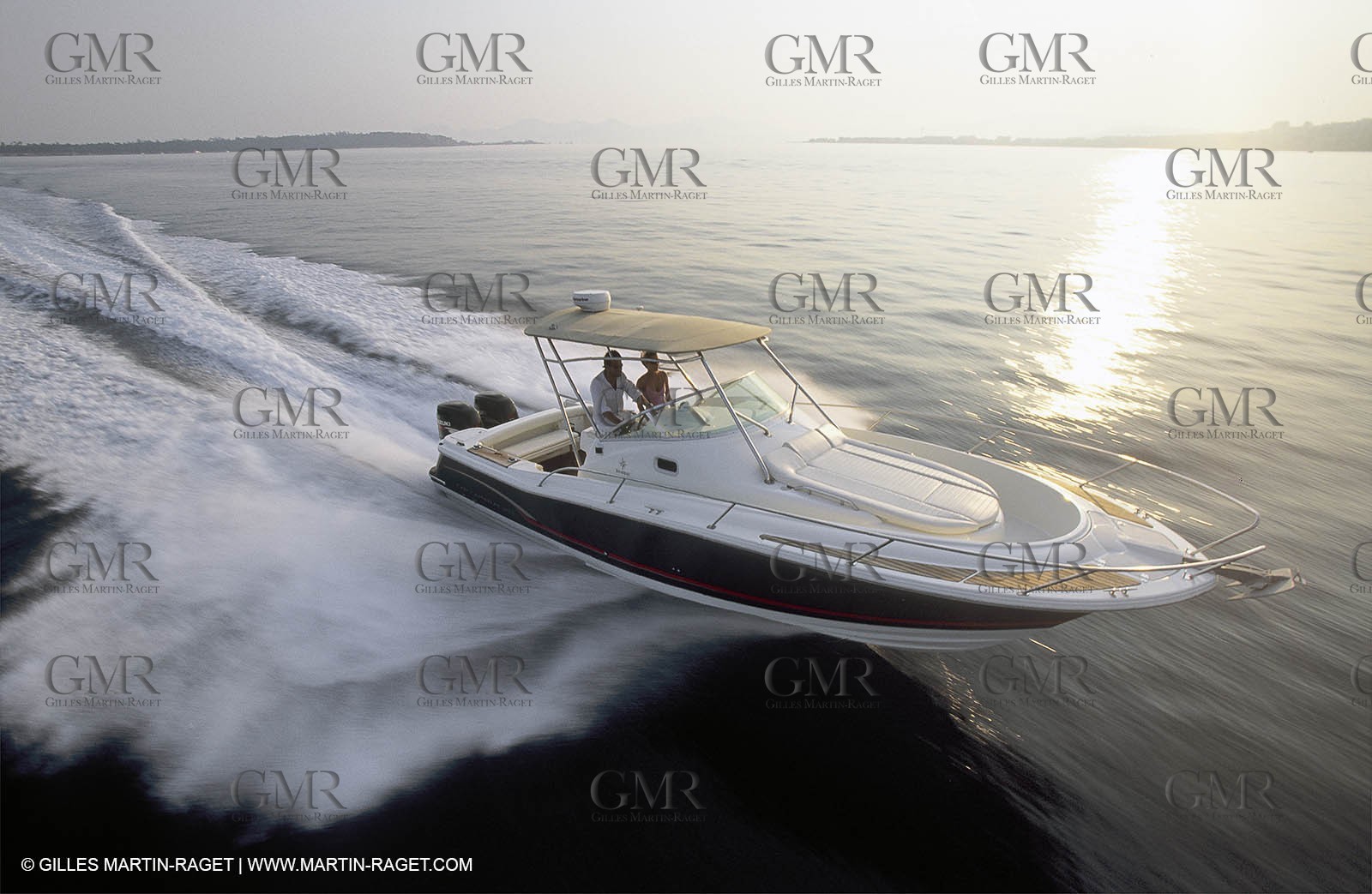 Motor boat running