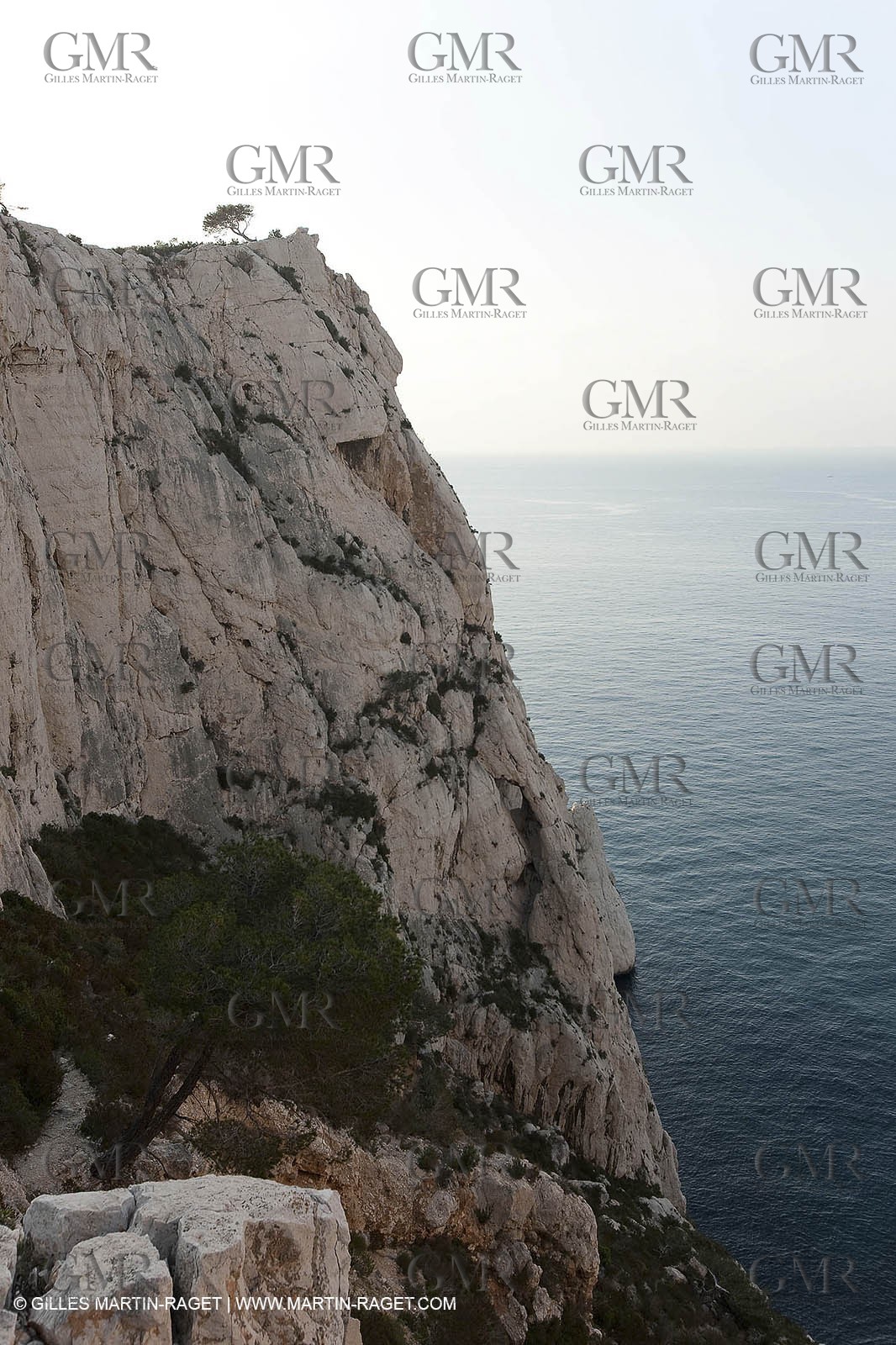 20 03 2009 - Marseille (FRA, 13) - Les Calanques - Pic de l'Eissadon and devenson cliffs