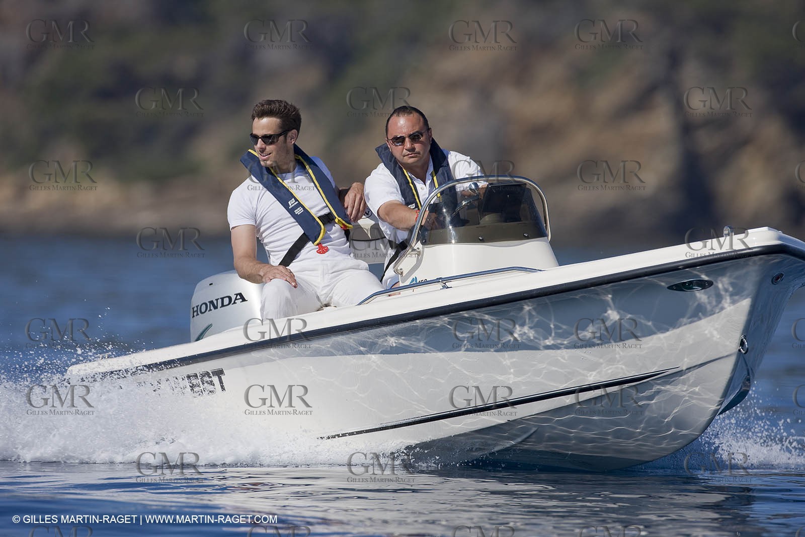 Motor boat running