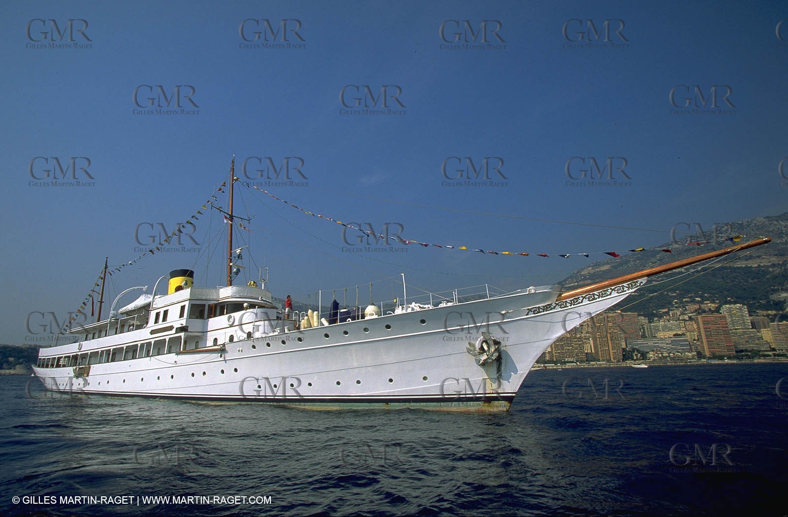 Poawer boats, Classic Motor yachts, Savarona