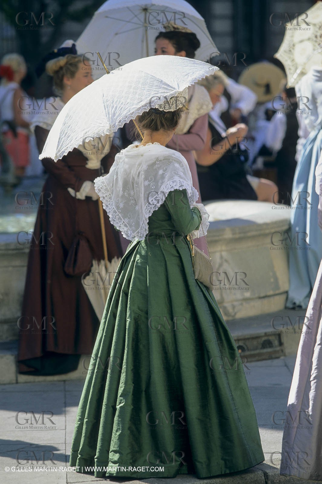 Arles (FRA,13) - Costume from Arles Fest