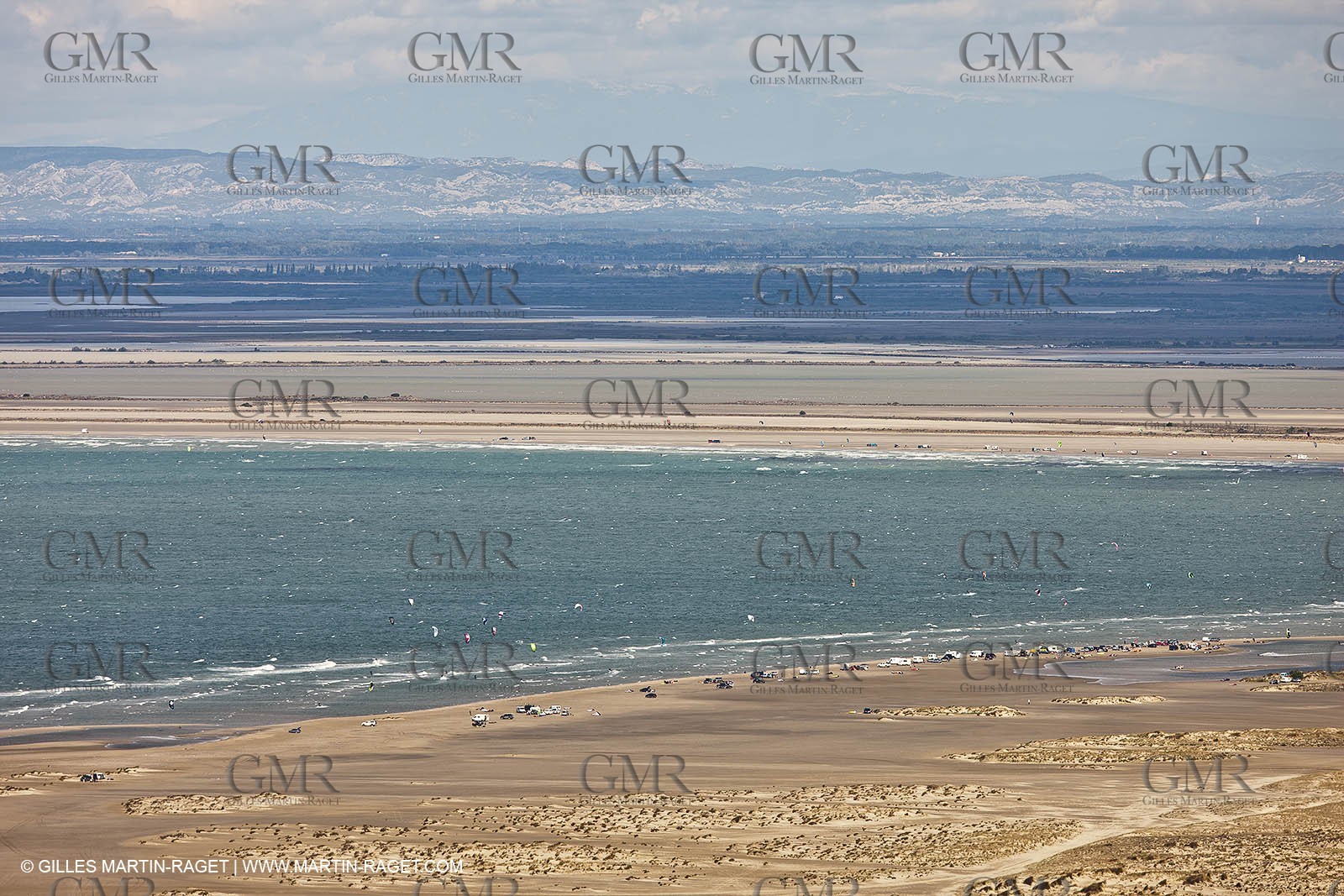 25 09 2010 - photos aériennes du littoral provençal entre l'étang de Berre et la Grande Motte via la Camargue