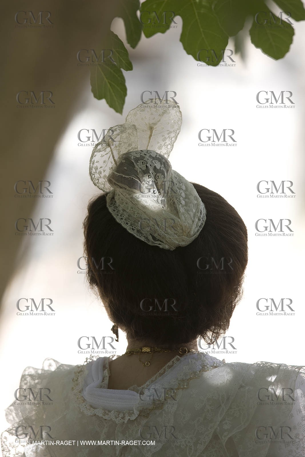 06 07 08 - Arles (FRA, 13) - Traditional costume of Arles fest