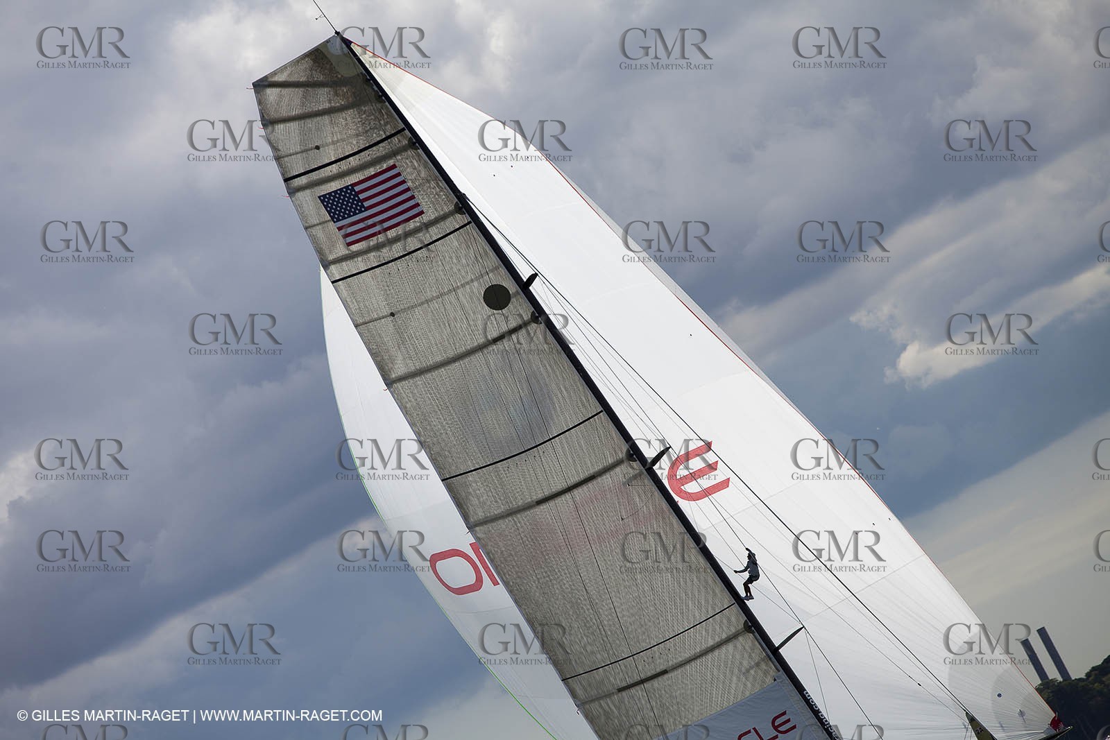 02 08 2010 - Cowes (UK, IOW) - The 1851 Cup -  BMW ORACLE Racing - Training Day.