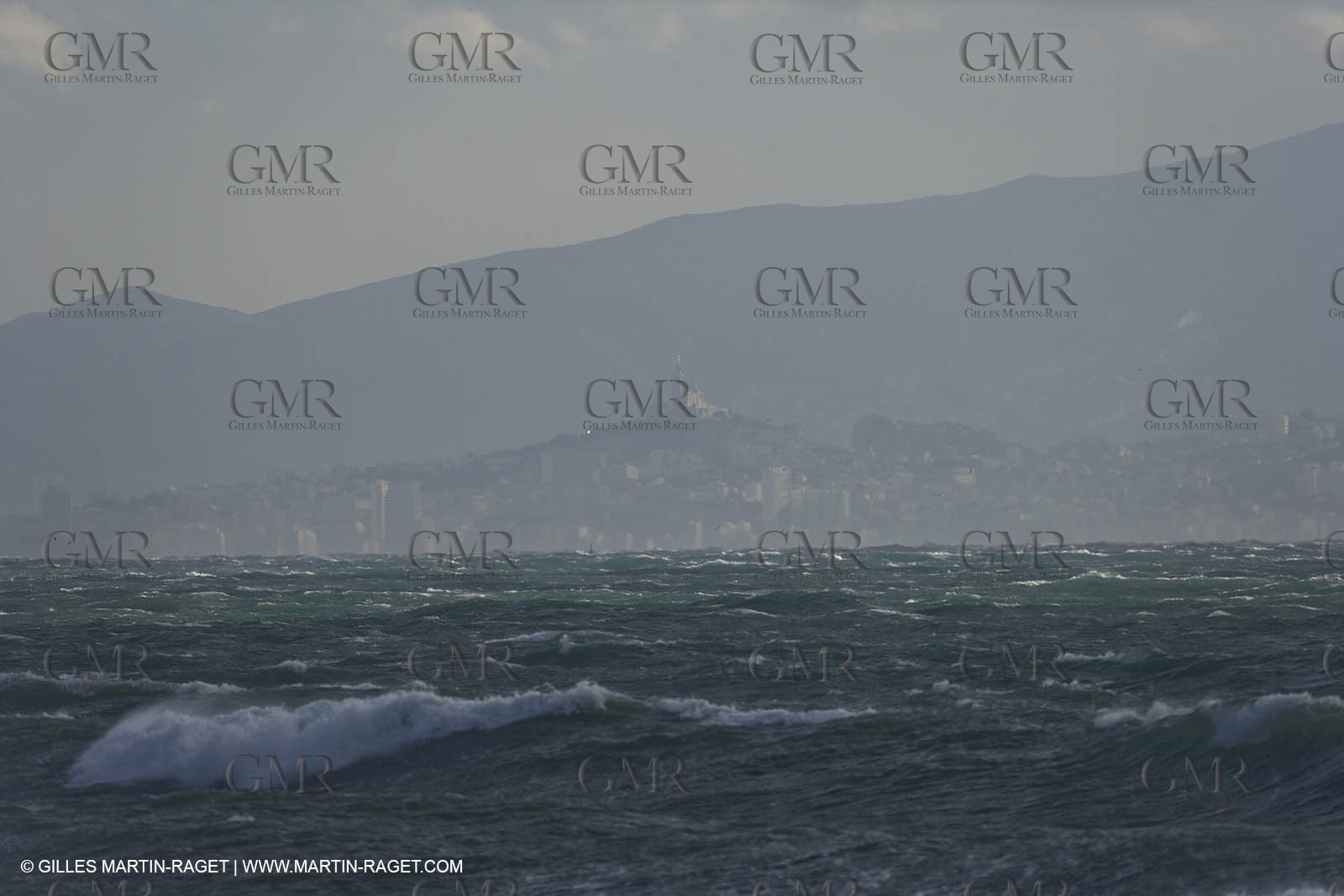 03 01 2008 - Fos sur Mer (FRA, 13) - Esaterly gale